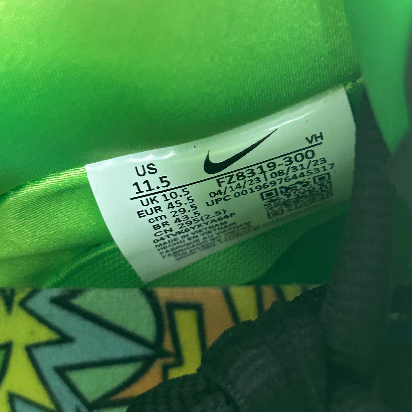 Nike Dunk Low SB PowerPuff Girls Buttercup (USED)