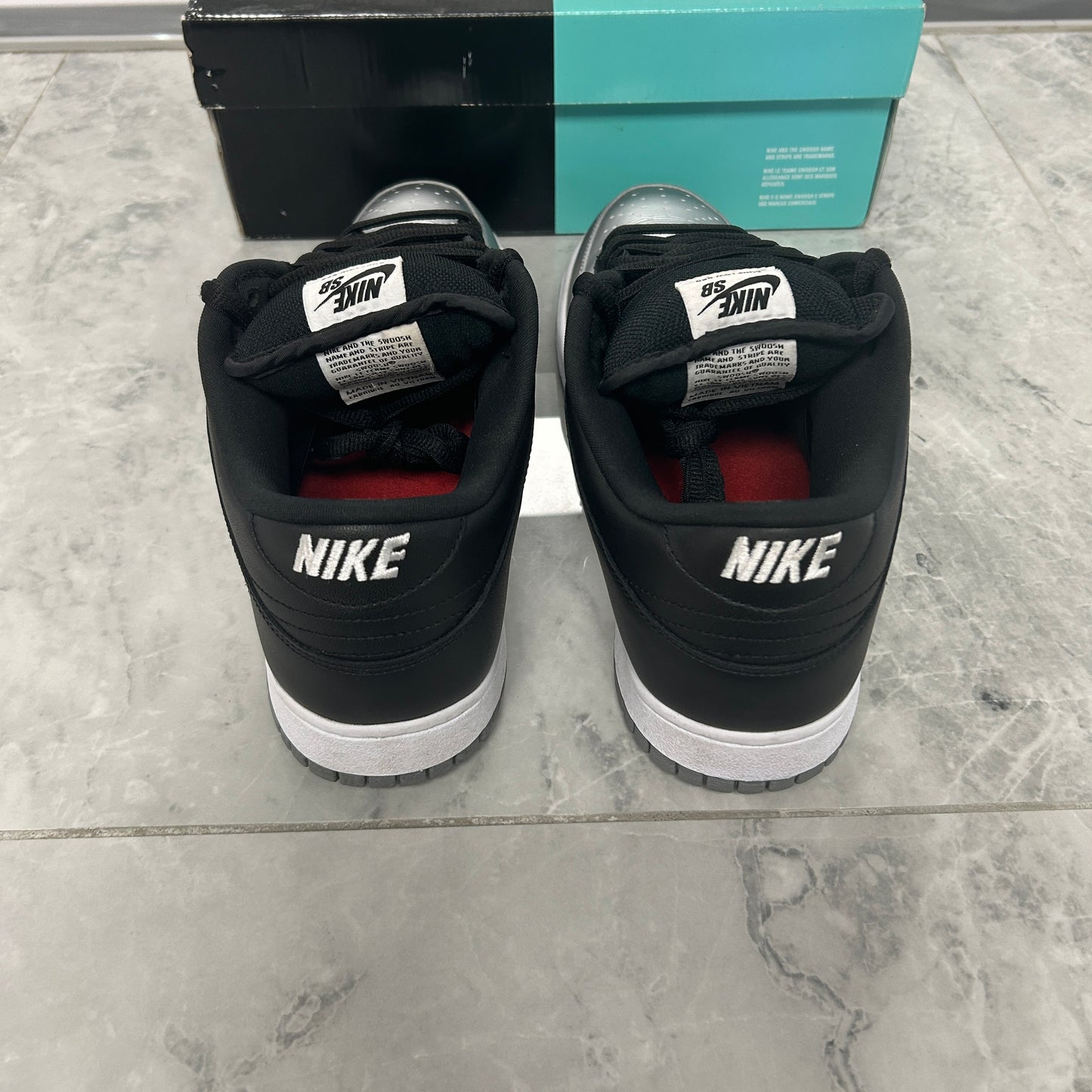 Nike SB Dunk Low Supreme Jewel Swoosh Silver (USED)