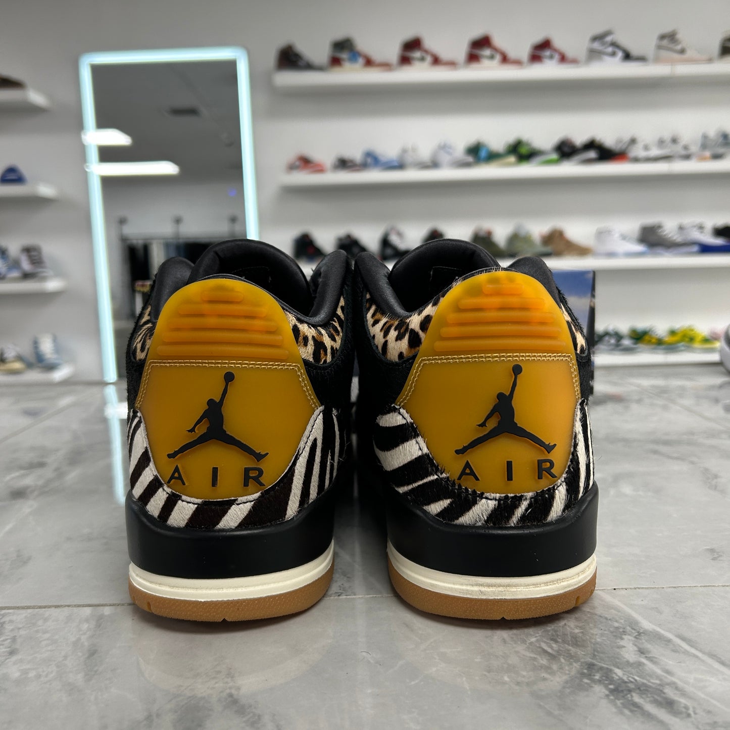 Air Jordan 3 Retro SE Animal
Instinct (Used)