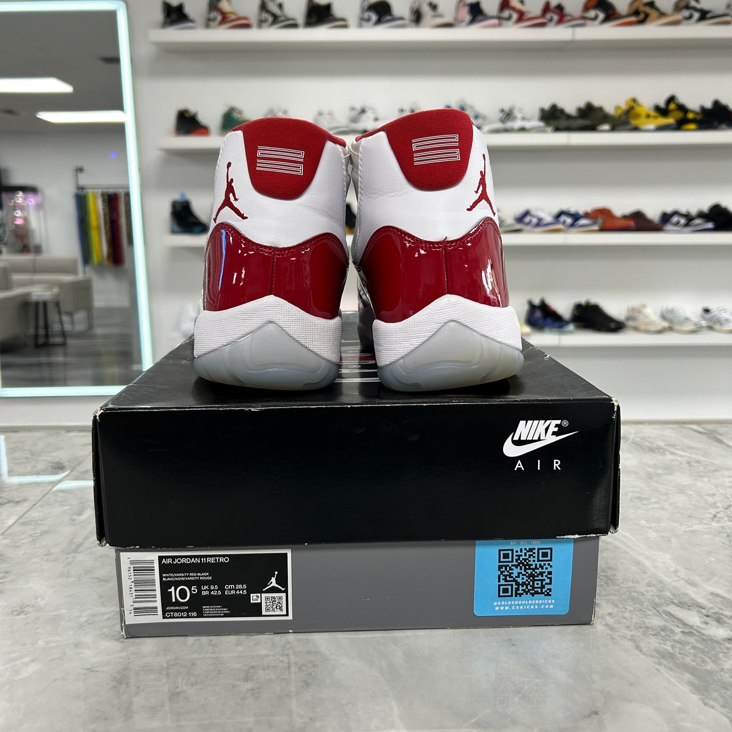 Air Jordan 11 Retro Cherry (USED)