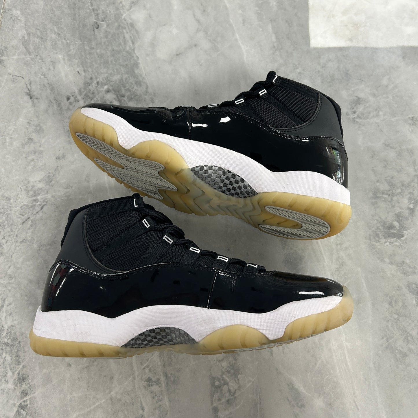Jordan 11 Retro Jubilee 25th Anniversary (USED NO BOX)