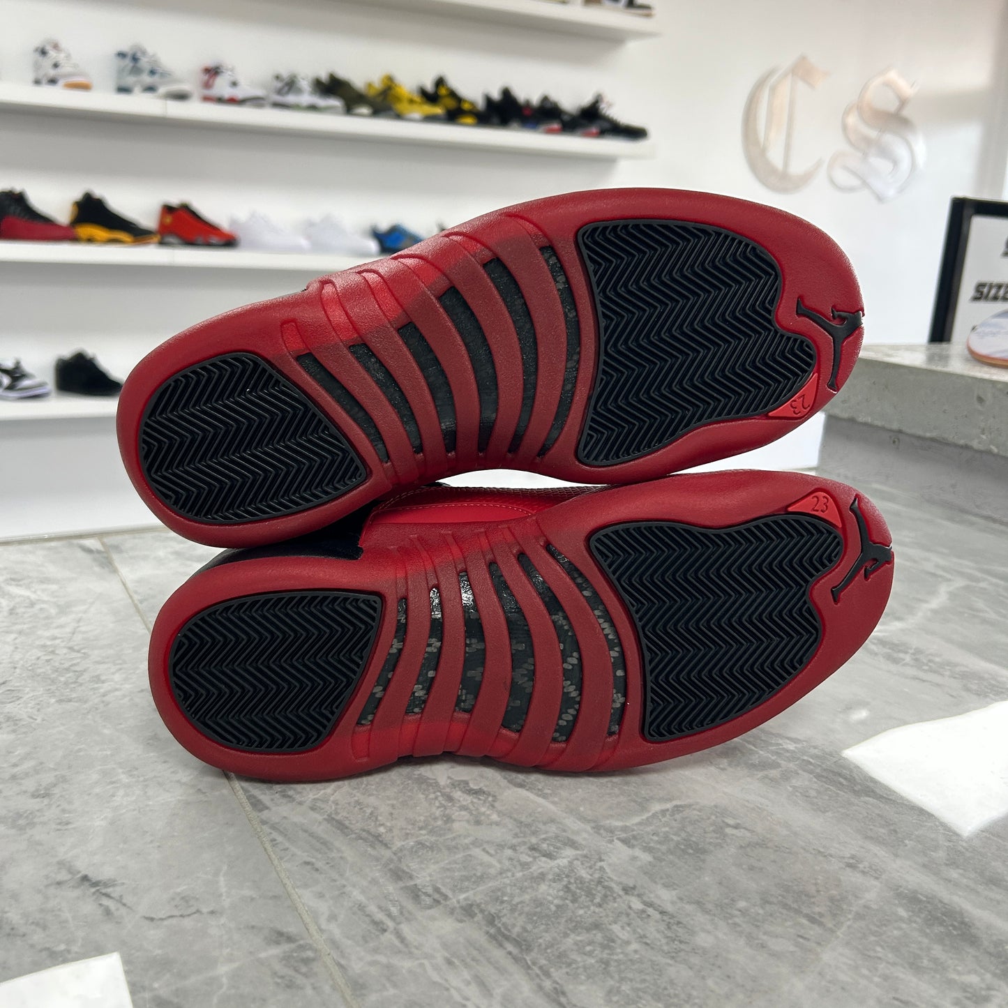 Air Jordan 12 Retro Flu Game 2025 (Used)