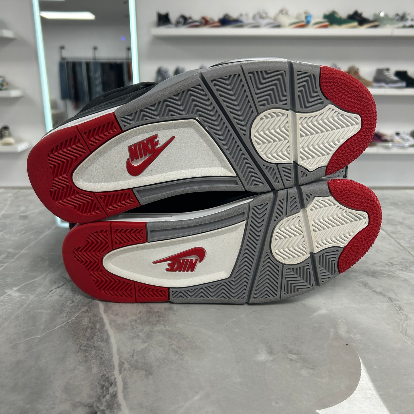 Jordan 4 Retro Bred Reimagined (USED)