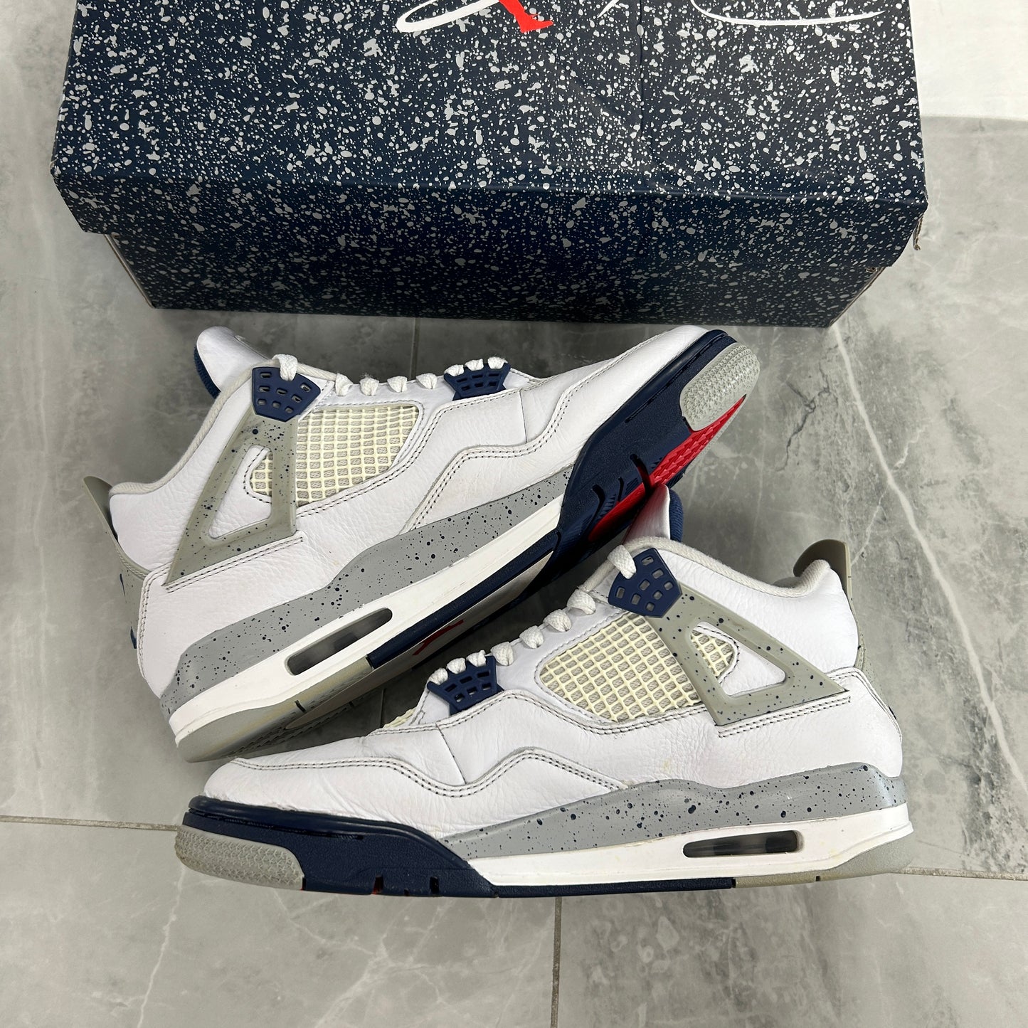 Air Jordan 4 Retro Midnight Navy (USED)