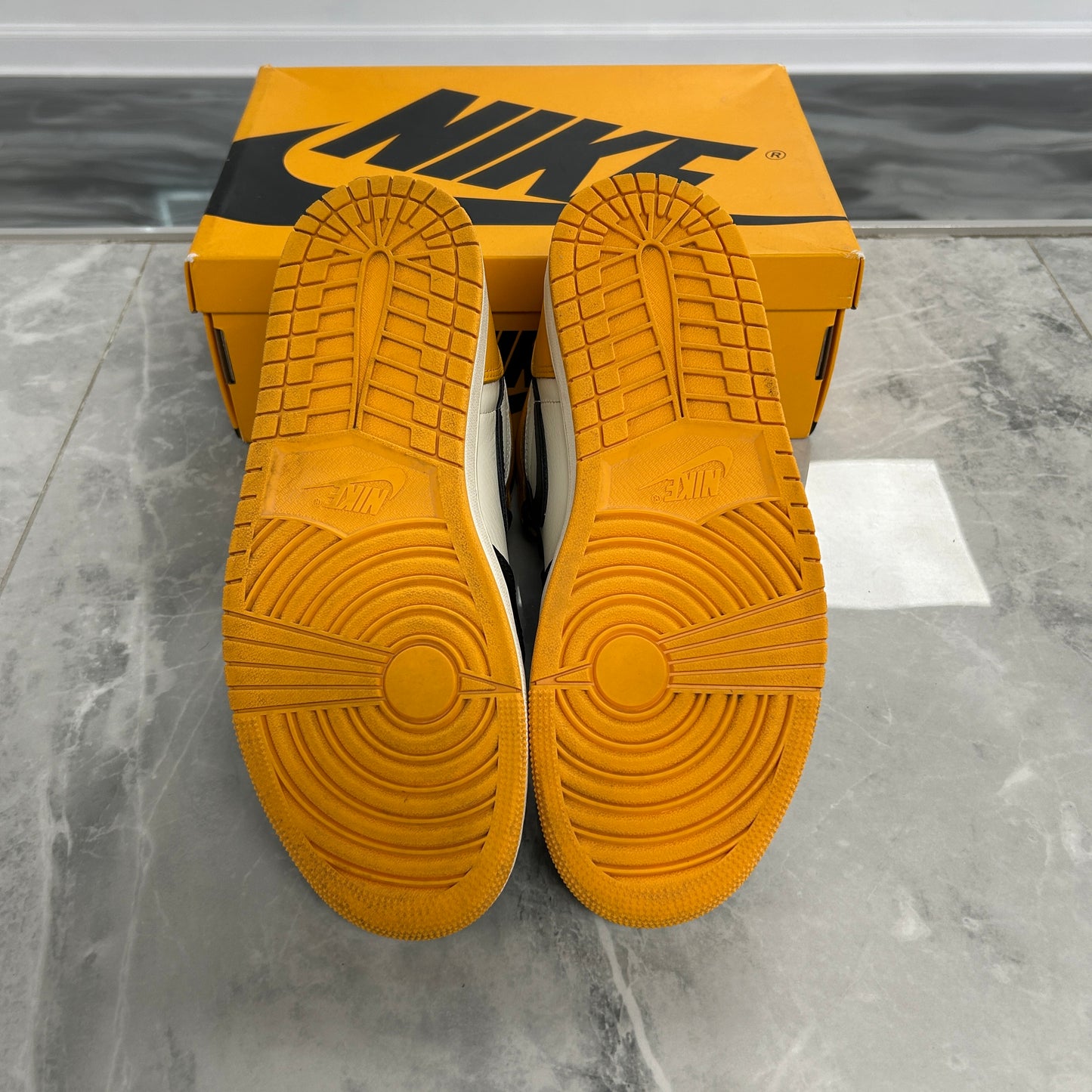 Jordan 1 Retro High OG Taxi (USED)