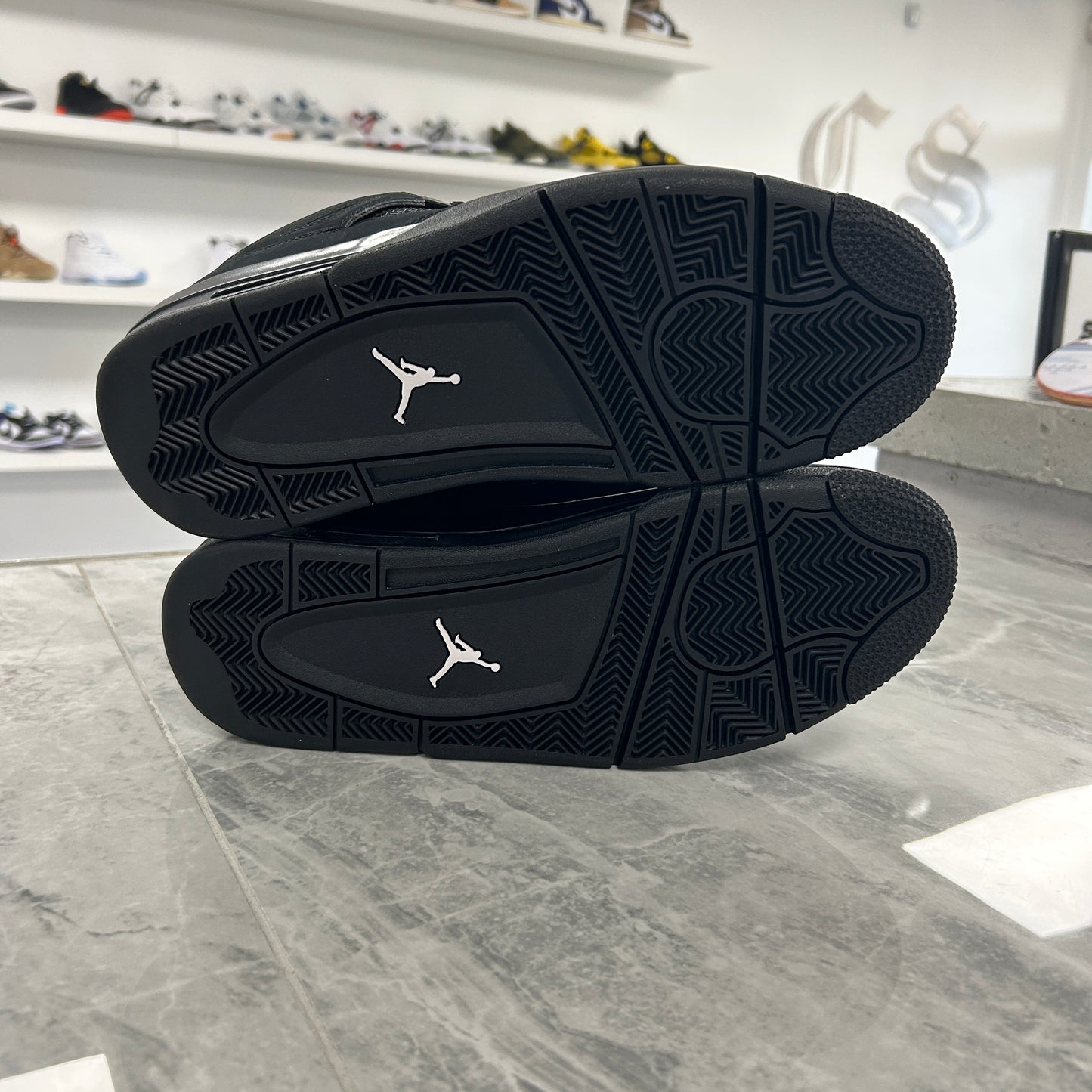 Air Jordan 4 Retro 'Black Cat' (USED)