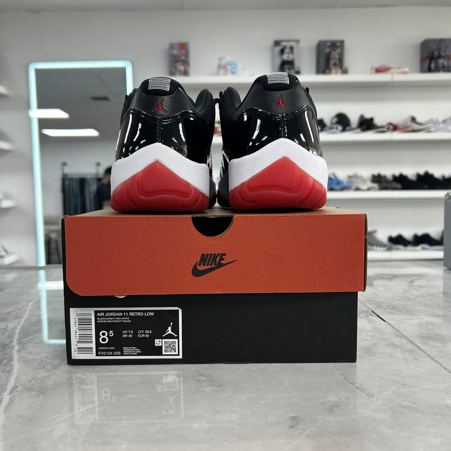 Jordan 11 Retro Low Bred (2025) - view 8