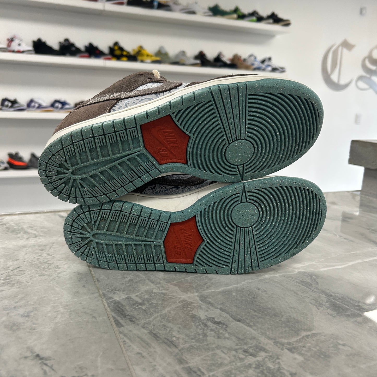 Nike Dunk Low SB Big Money Savings (USED)