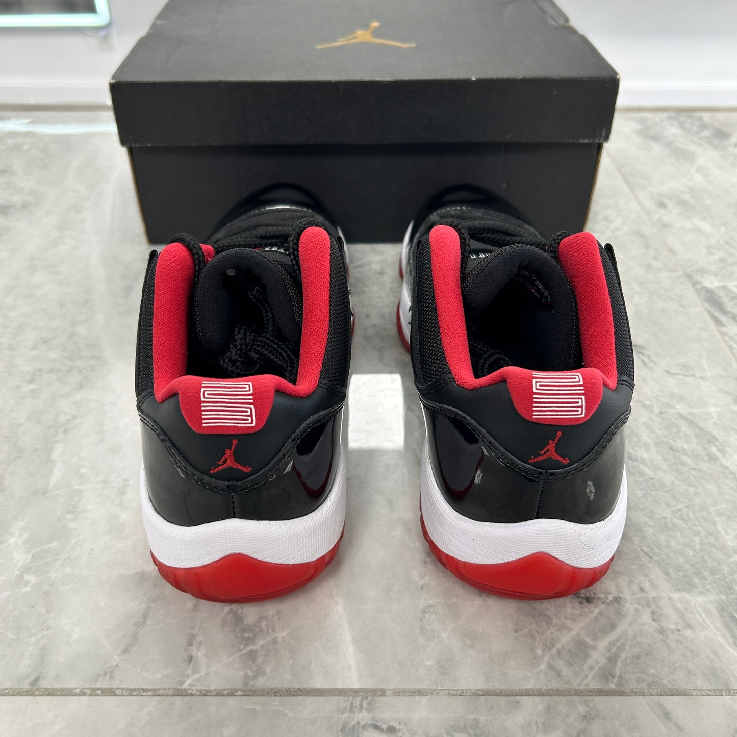 Air Jordan 11 Retro Low Bred 2015 (Used)