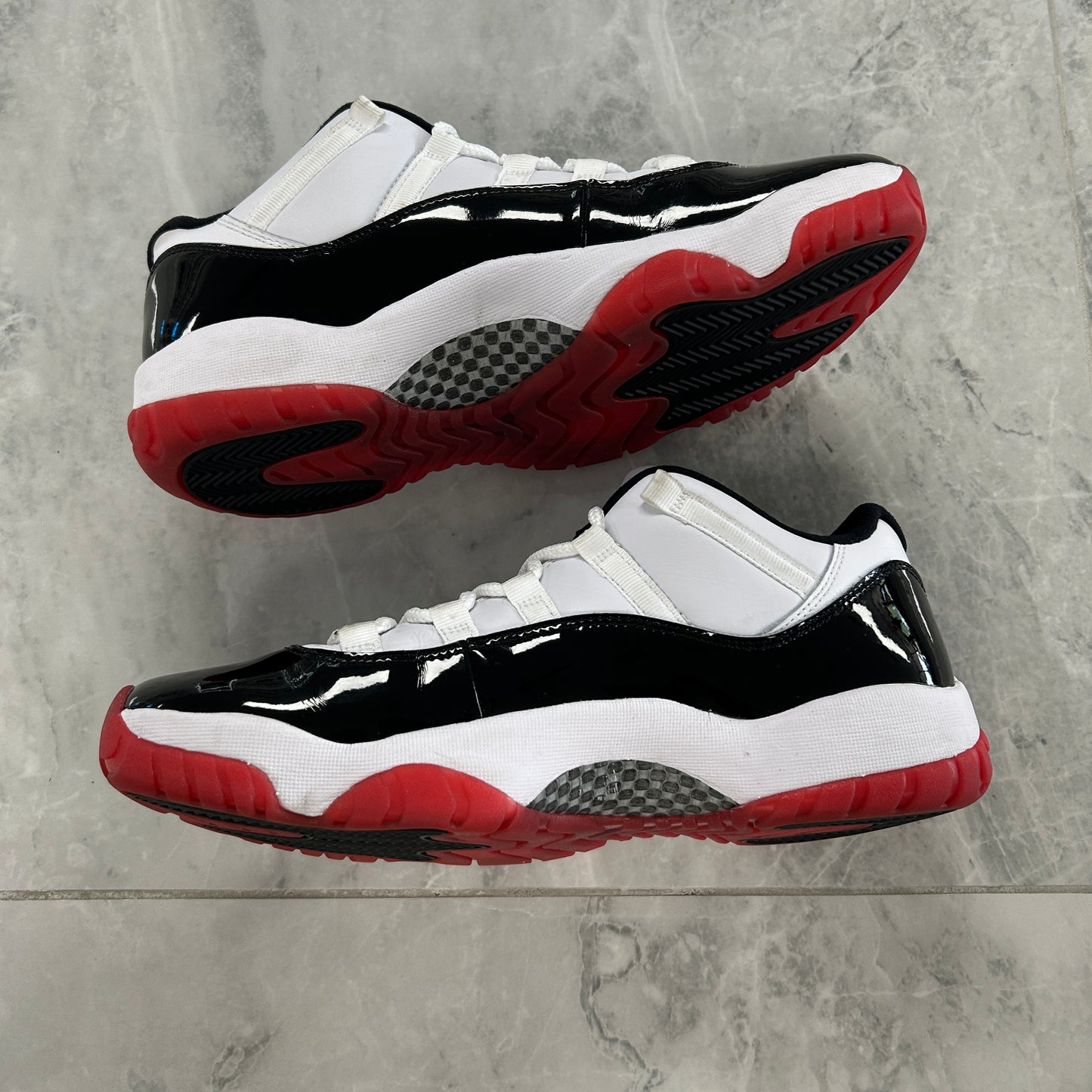 Air Jordan 11 Retro Low Concord-Bred (Used)(No Box)