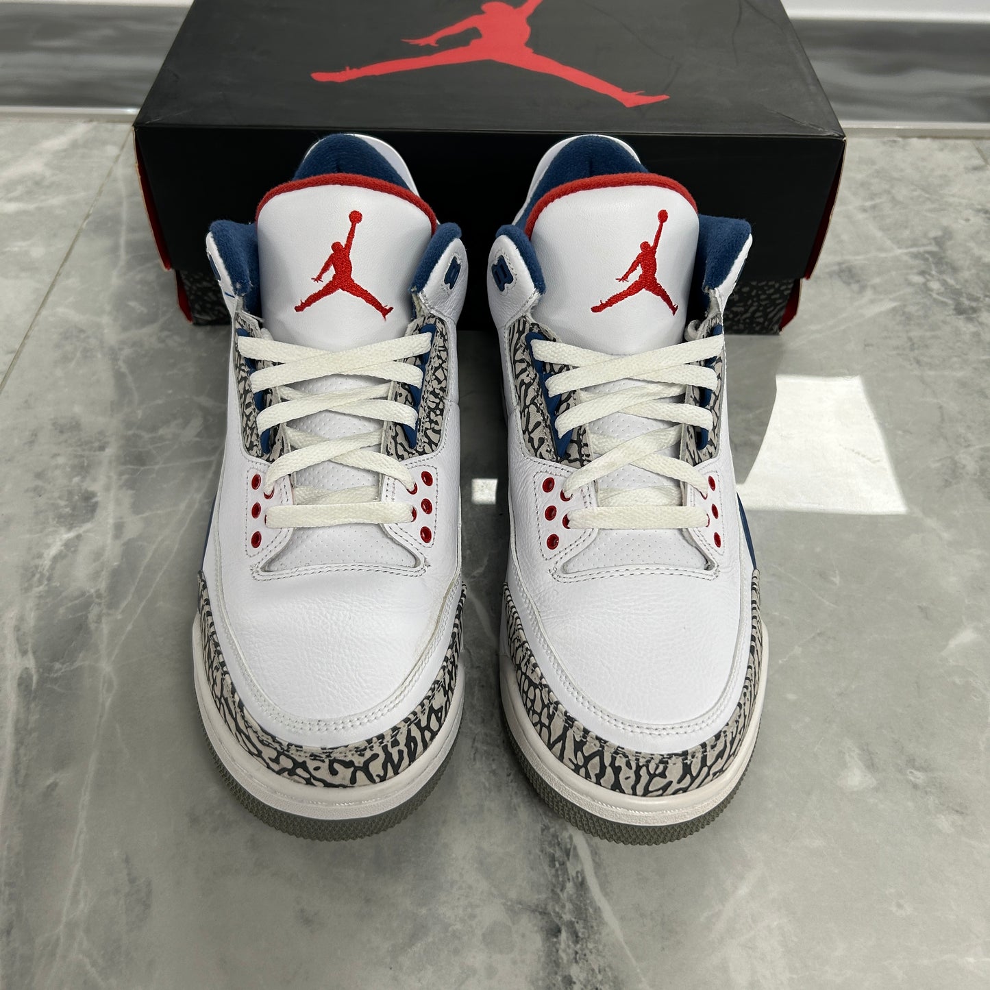 Air Jordan 3 Retro OG True Blue 2016 (USED)
