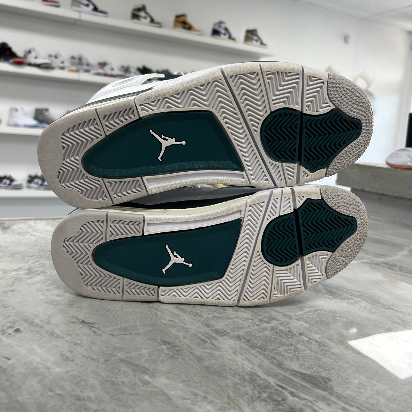 Air Jordan 4 Retro 'Oxidized Green' (USED)