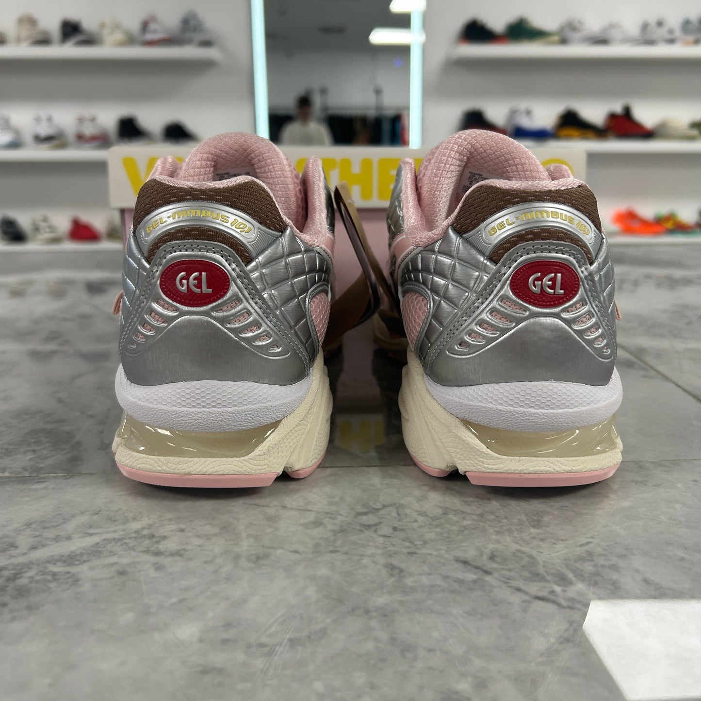 ASICS Gel-Nimbus 10.1 Vandy The Pink x atmos Banana Split Strawberry (Used)