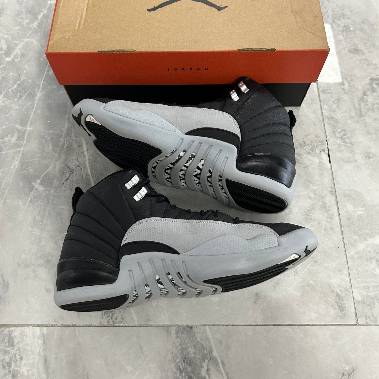 Air Jordan 12 Retro Barons (USED)