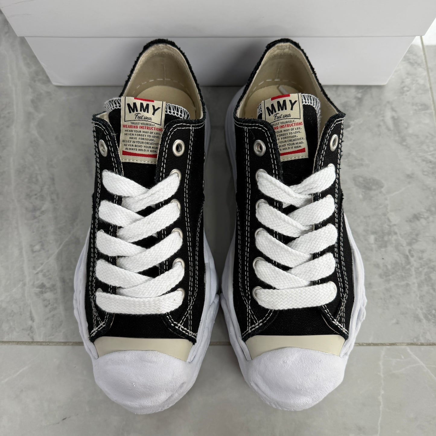 Maison Mihara Yasuhiro Hank OG
Sole Canvas Low Black White (Used)