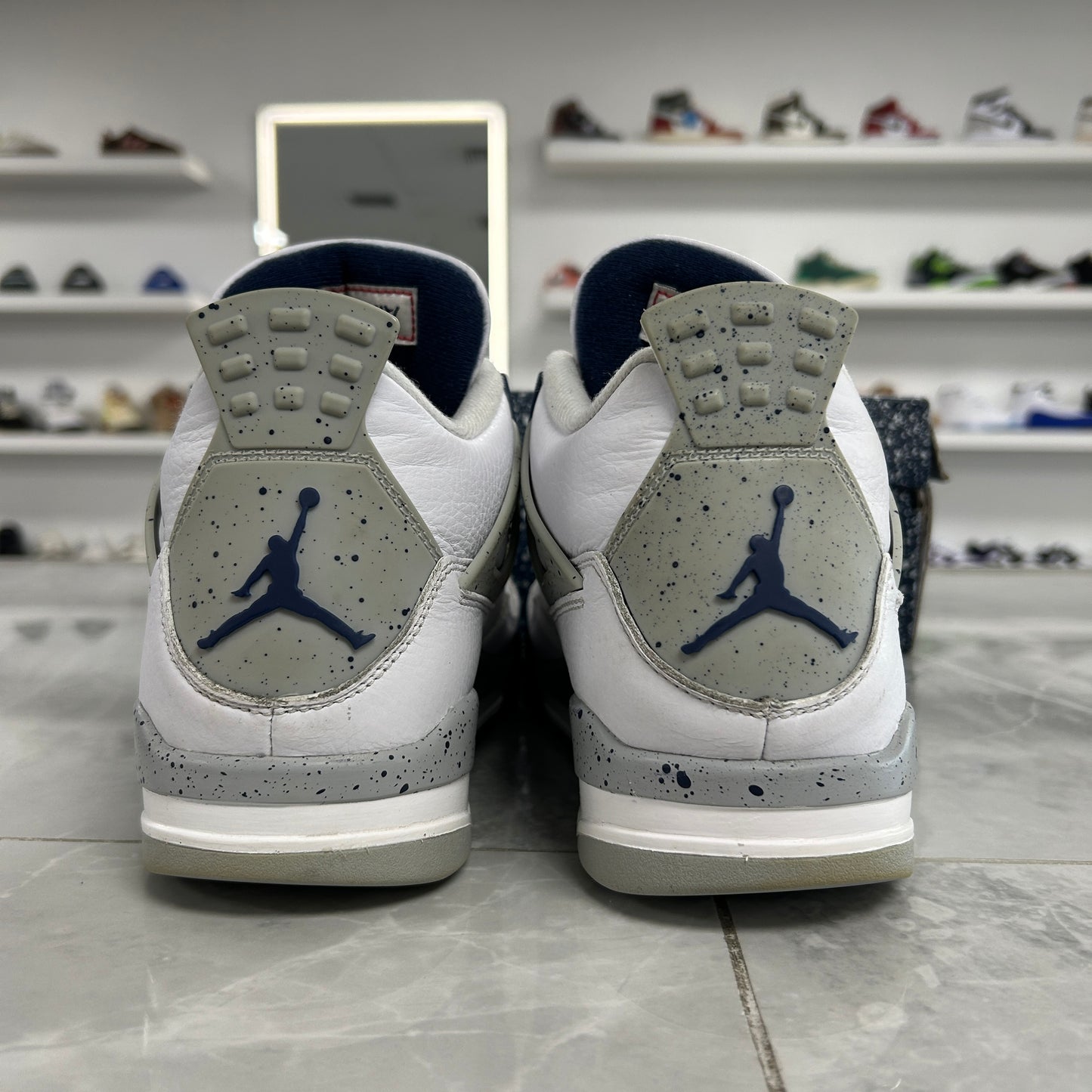 Air Jordan 4 Retro Midnight Navy (USED)