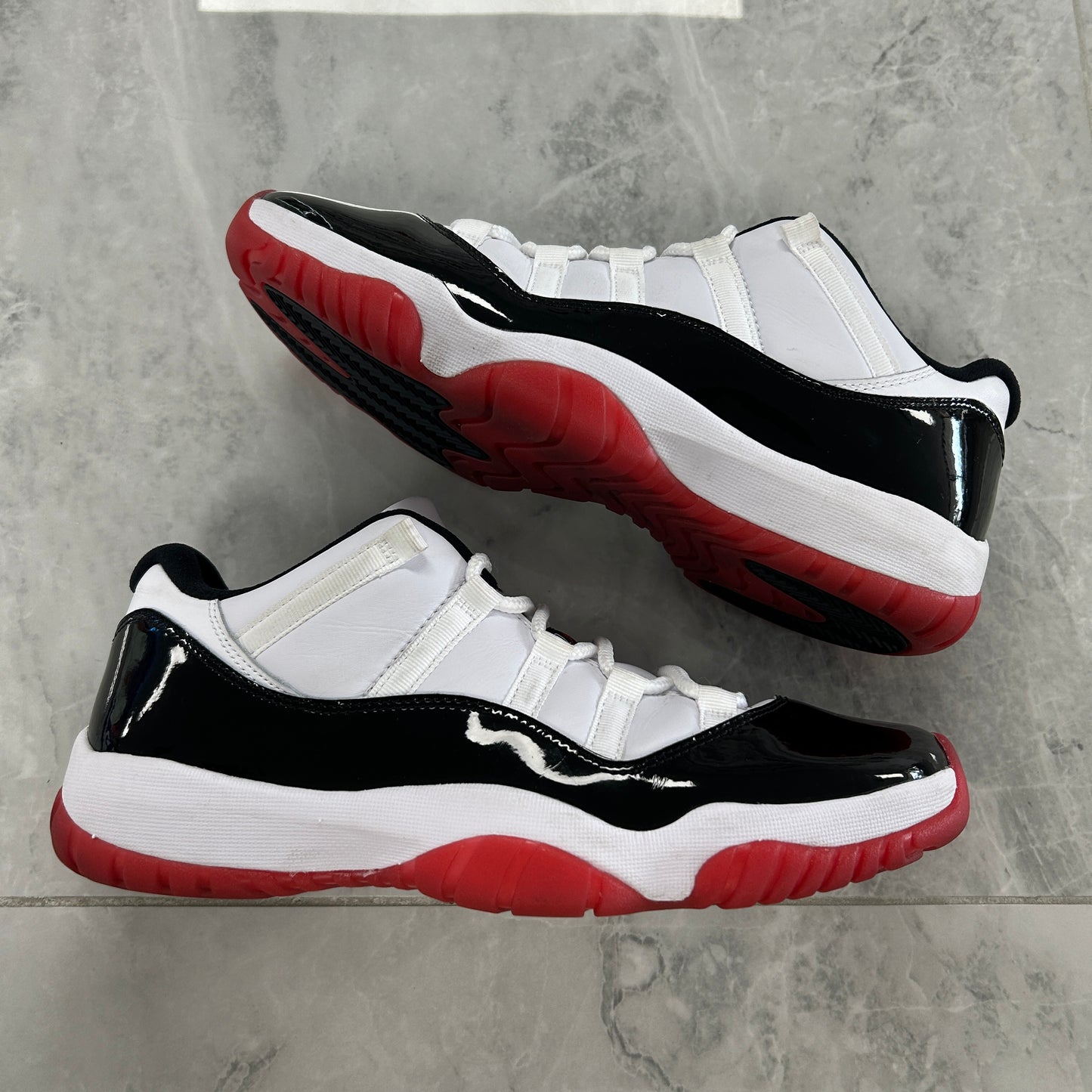 Air Jordan 11 Retro Low Concord-Bred (Used)(No Box)