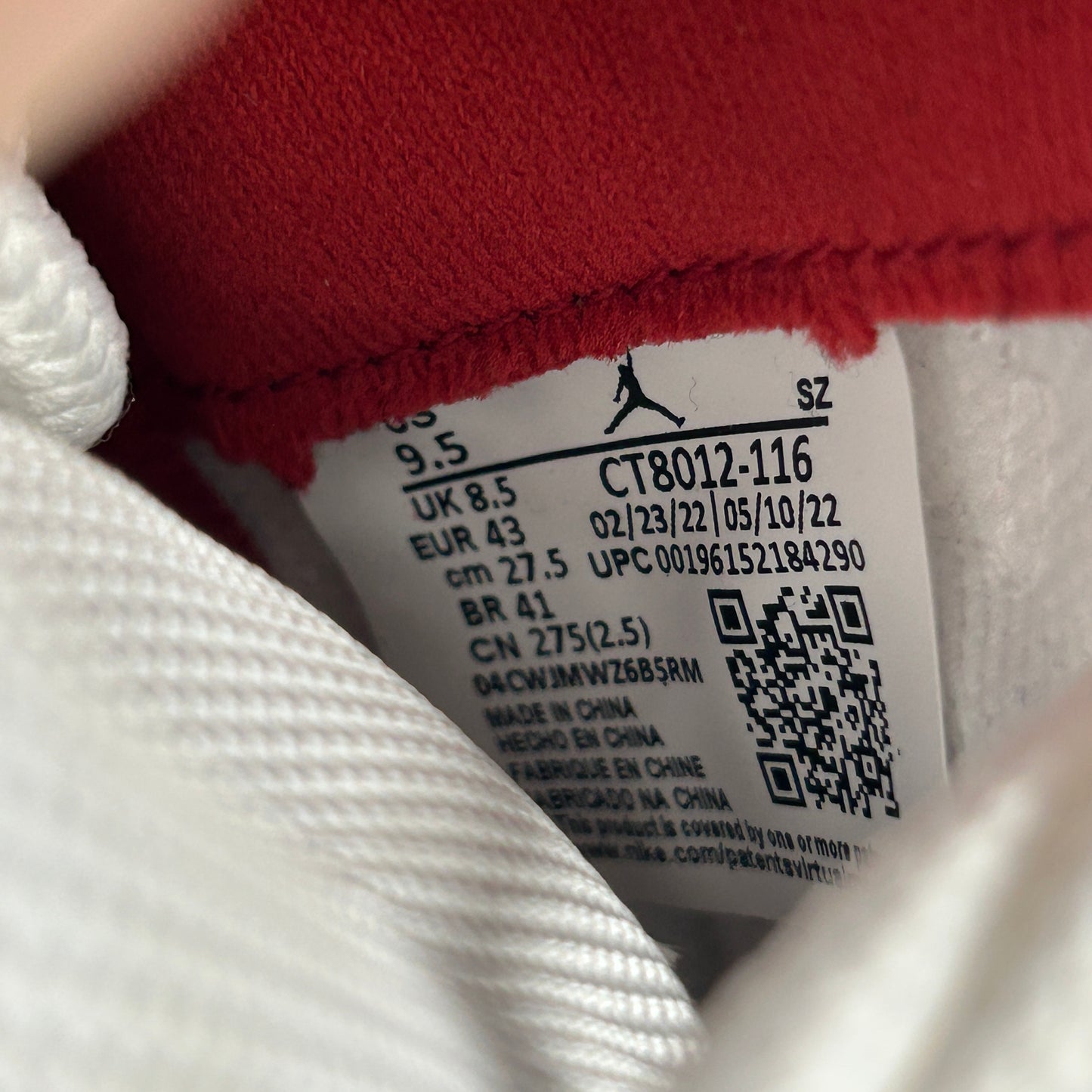 Jordan 11 Retro Cherry (USED)