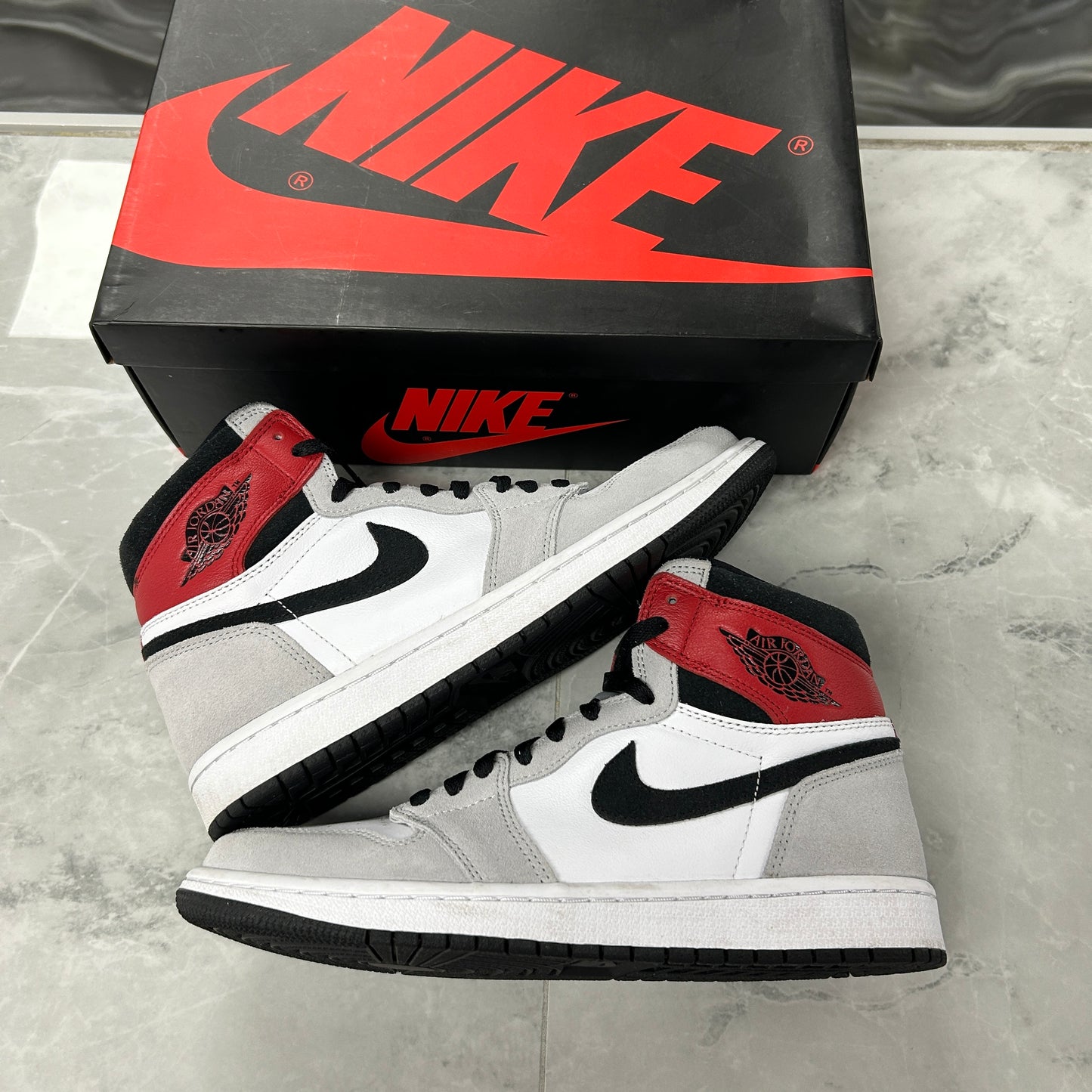 Jordan 1 Retro High Light Smoke Grey (USED)