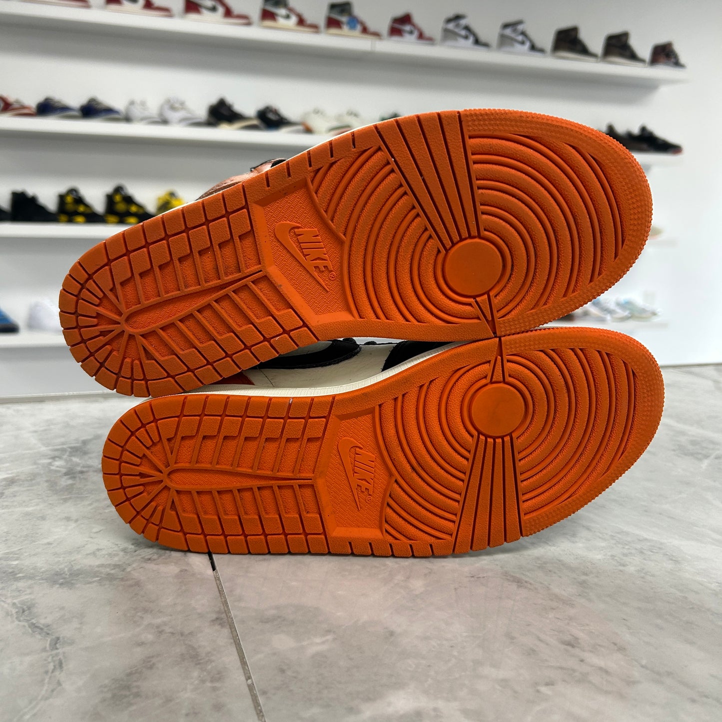 Air Jordan 1 Retro High OG Shattered Backboard 2025 (USED NO BOX)