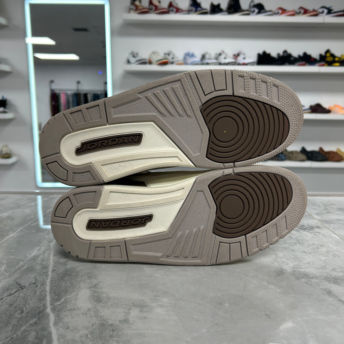 Air Jordan 3 Retro Palomino (USED)