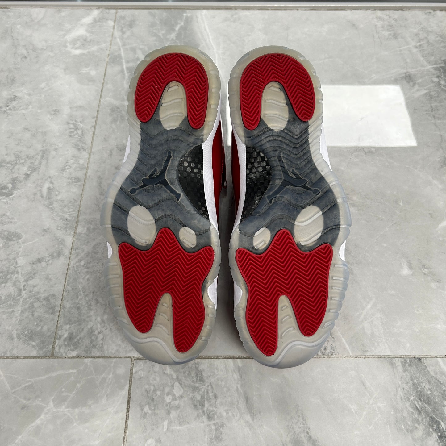Air Jordan 11 Retro Win Like '96 (Used)(No Box)
