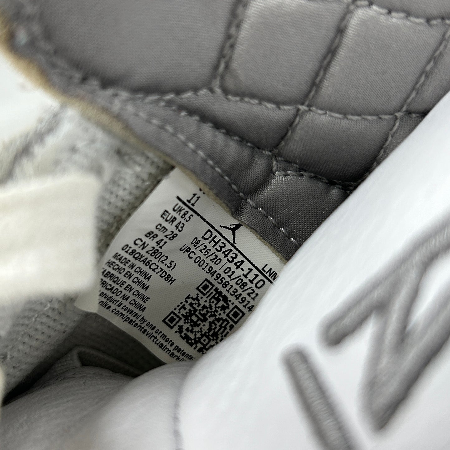 Jordan 3 Retro SP A Ma Maniére (USED NO BOX)