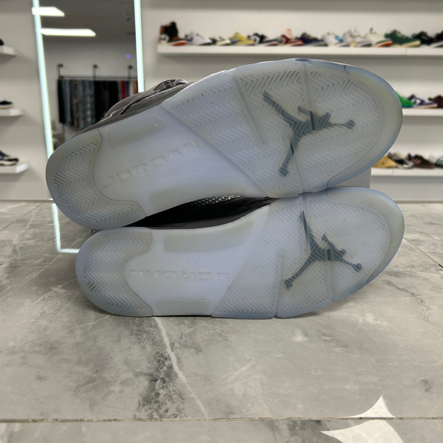 Jordan 5 Retro Wolf Grey (2026) (USED)