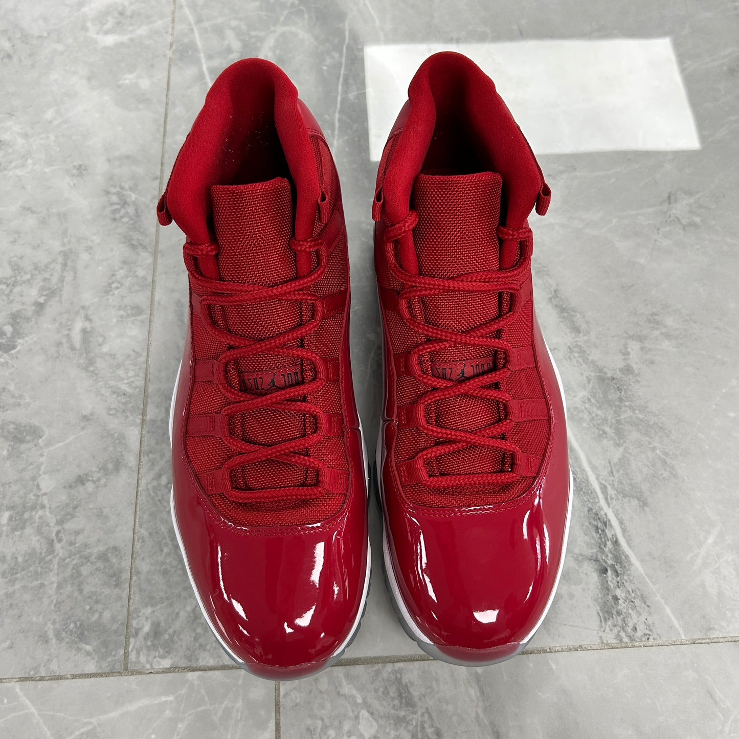 Air Jordan 11 Retro Win Like '96 (Used)(No Box)