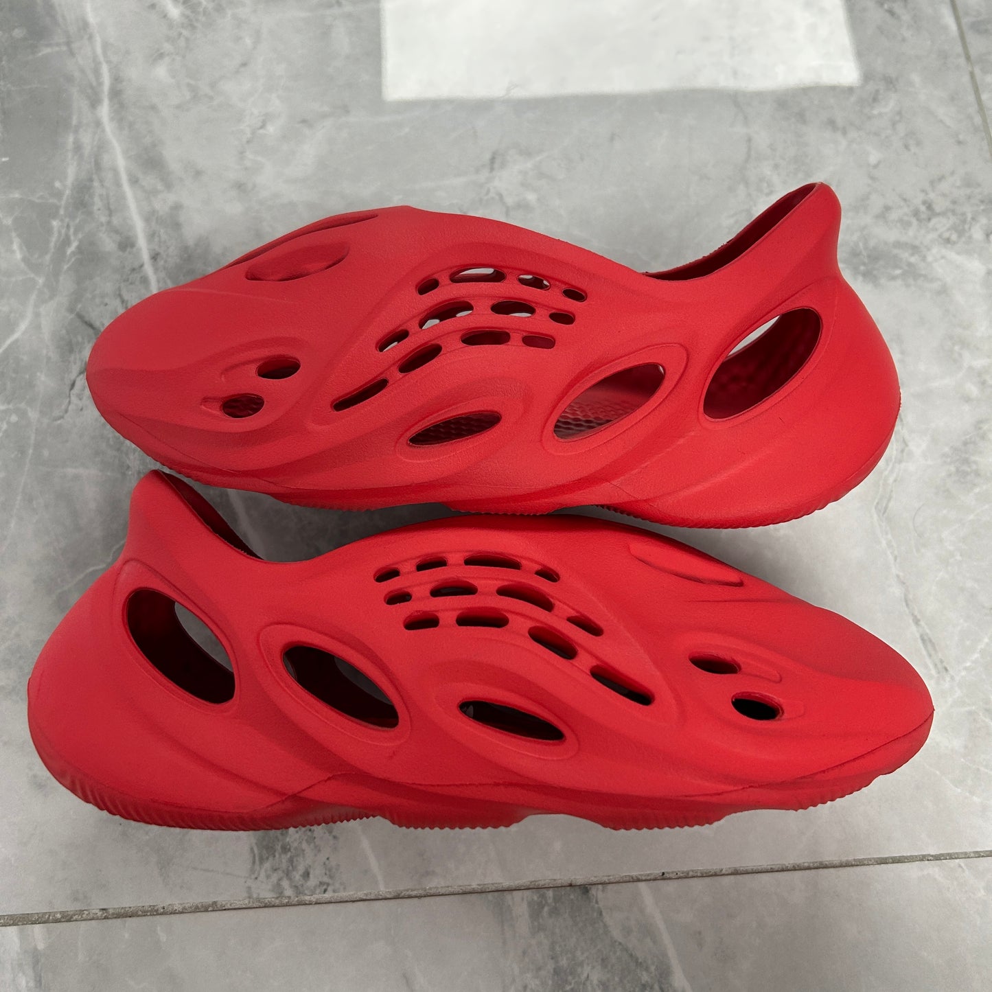 Yeezy Foam Runner Vermilion (Used)(No Box)