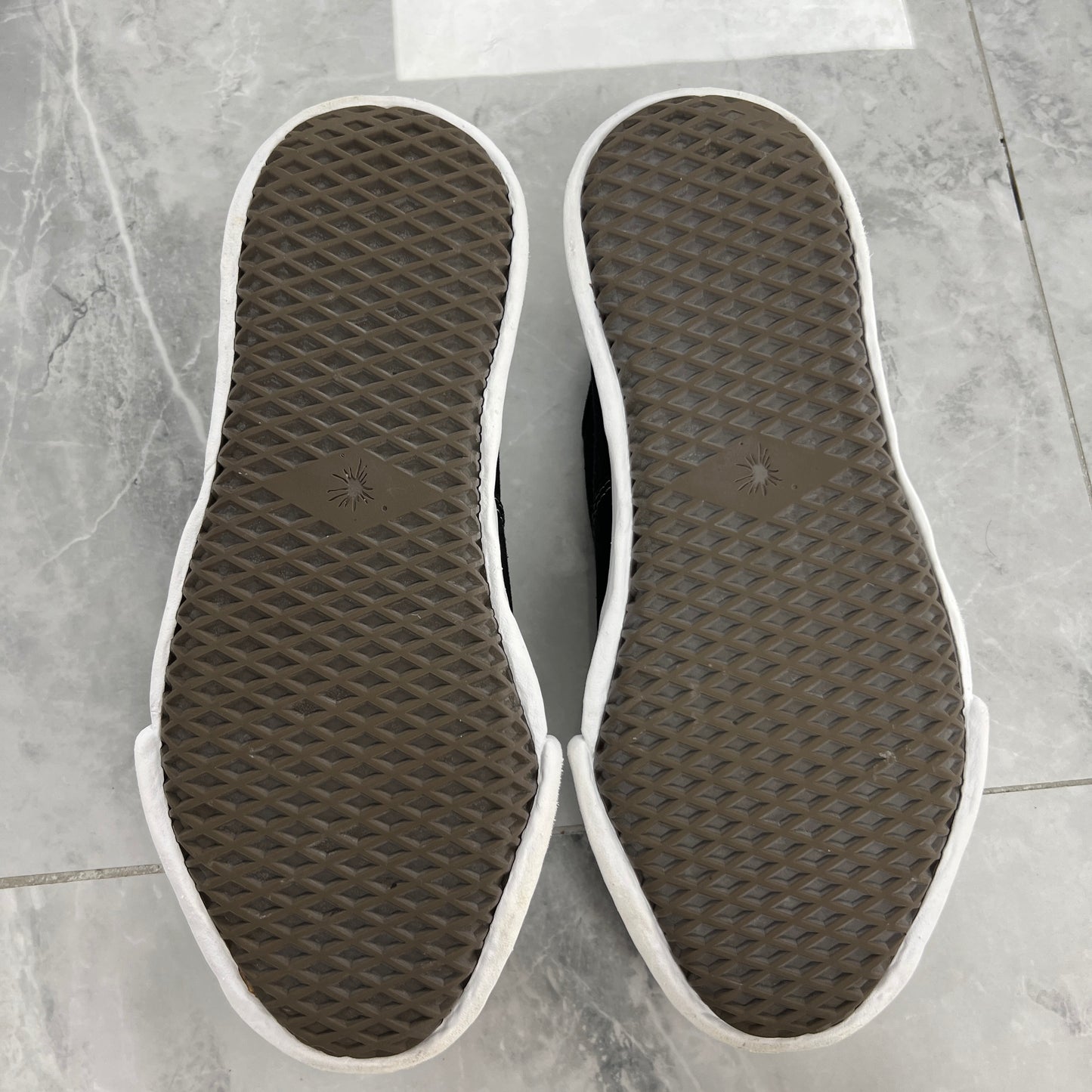 Maison Mihara Yasuhiro Baker OG
Sole Canvas Low Black (Used)(No Box)