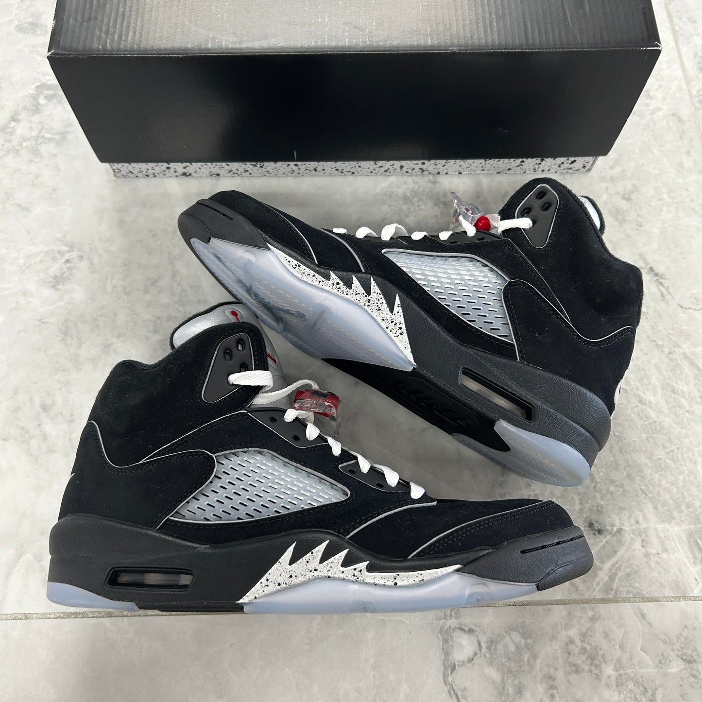 Air Jordan 5 Retro OG Black Metallic Reimagined (Used)