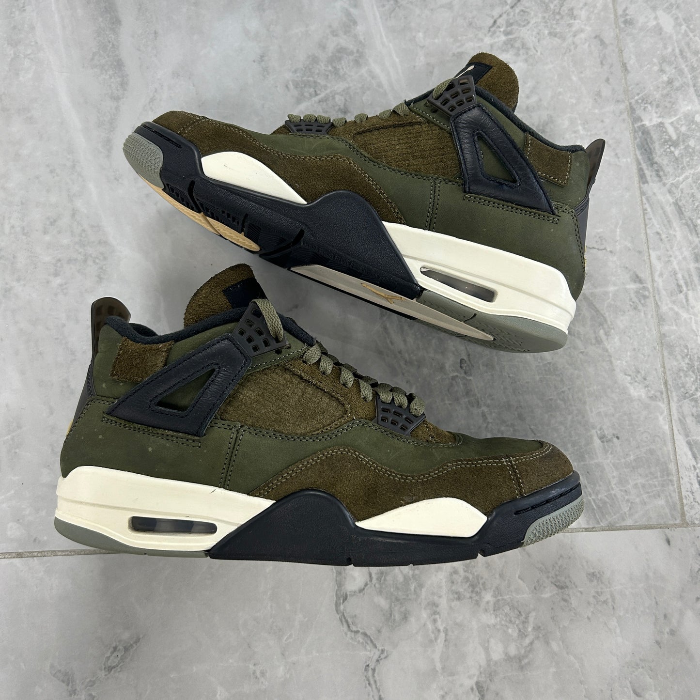 Air Jordan 4 Retro SE Craft 'Olive' (USED NO BOX)