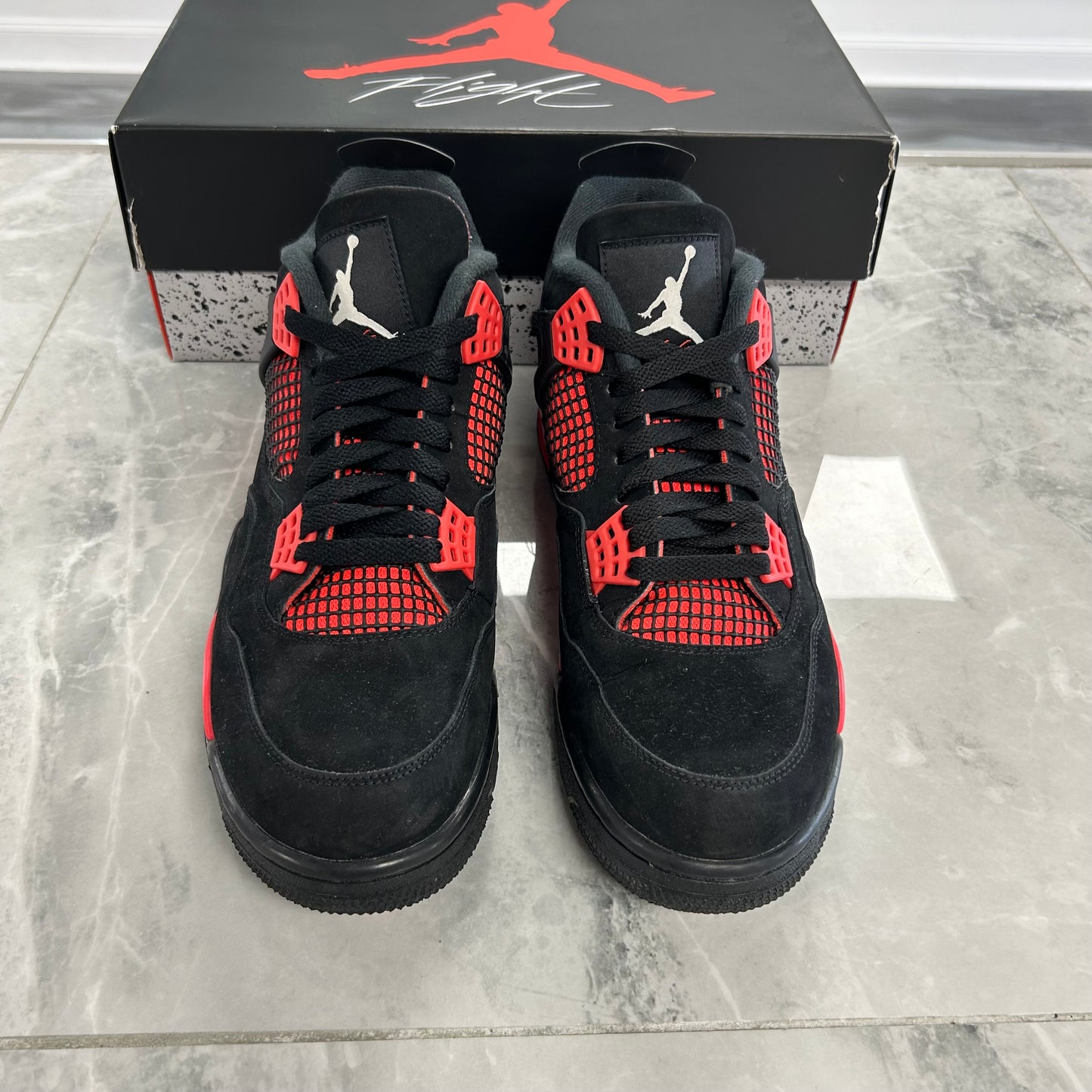 Jordan 4 Retro Red Thunder (USED)