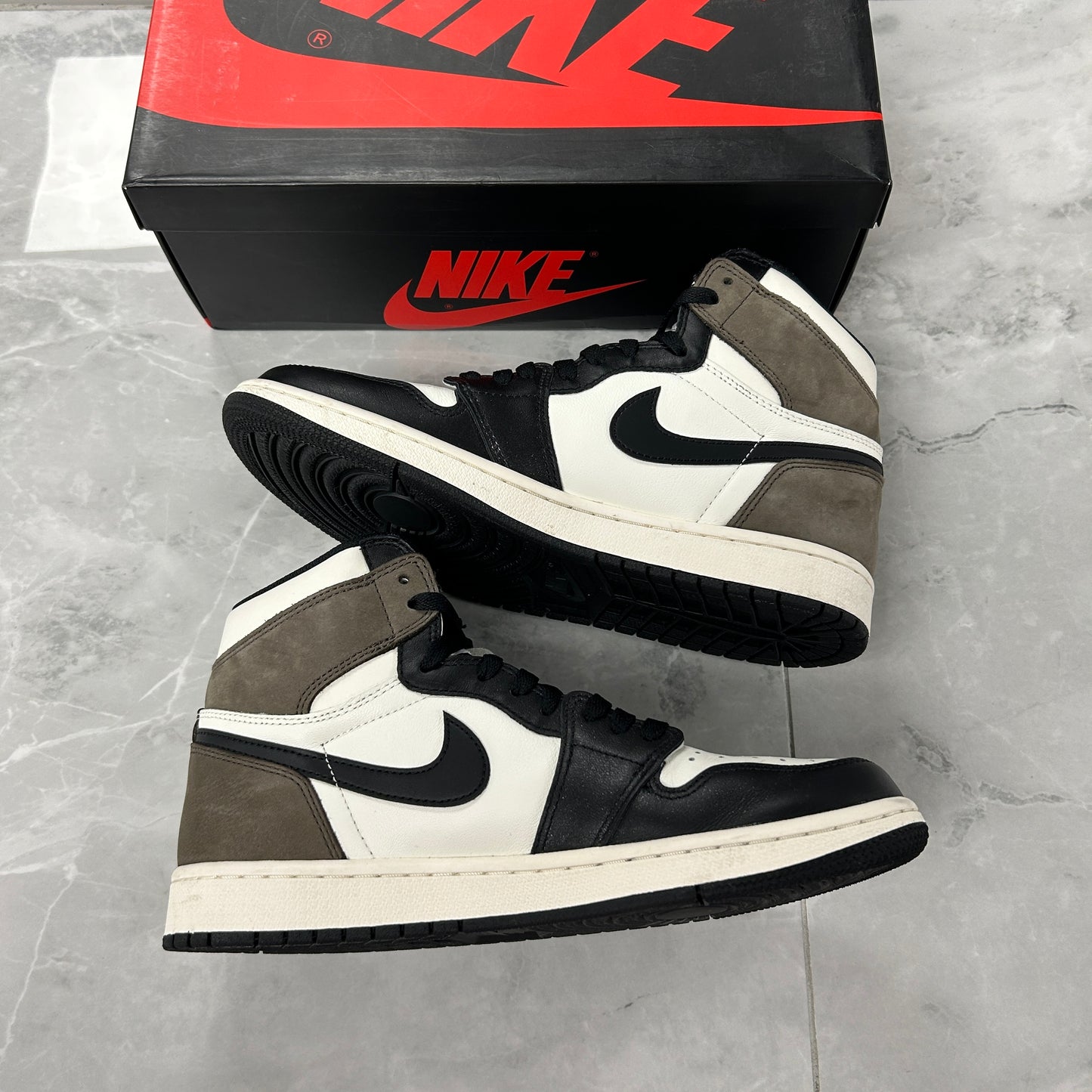 Jordan 1 Retro High Dark Mocha (USED)