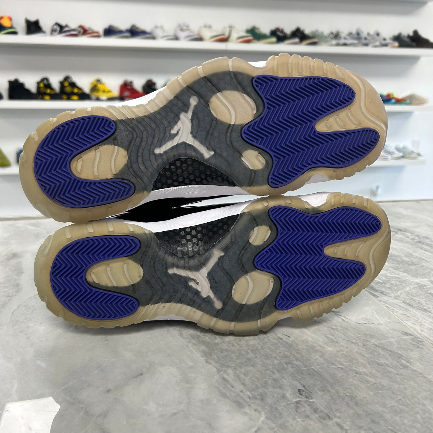 Air Jordan 11 Retro Concord 2018 (Used)(NO BOX)