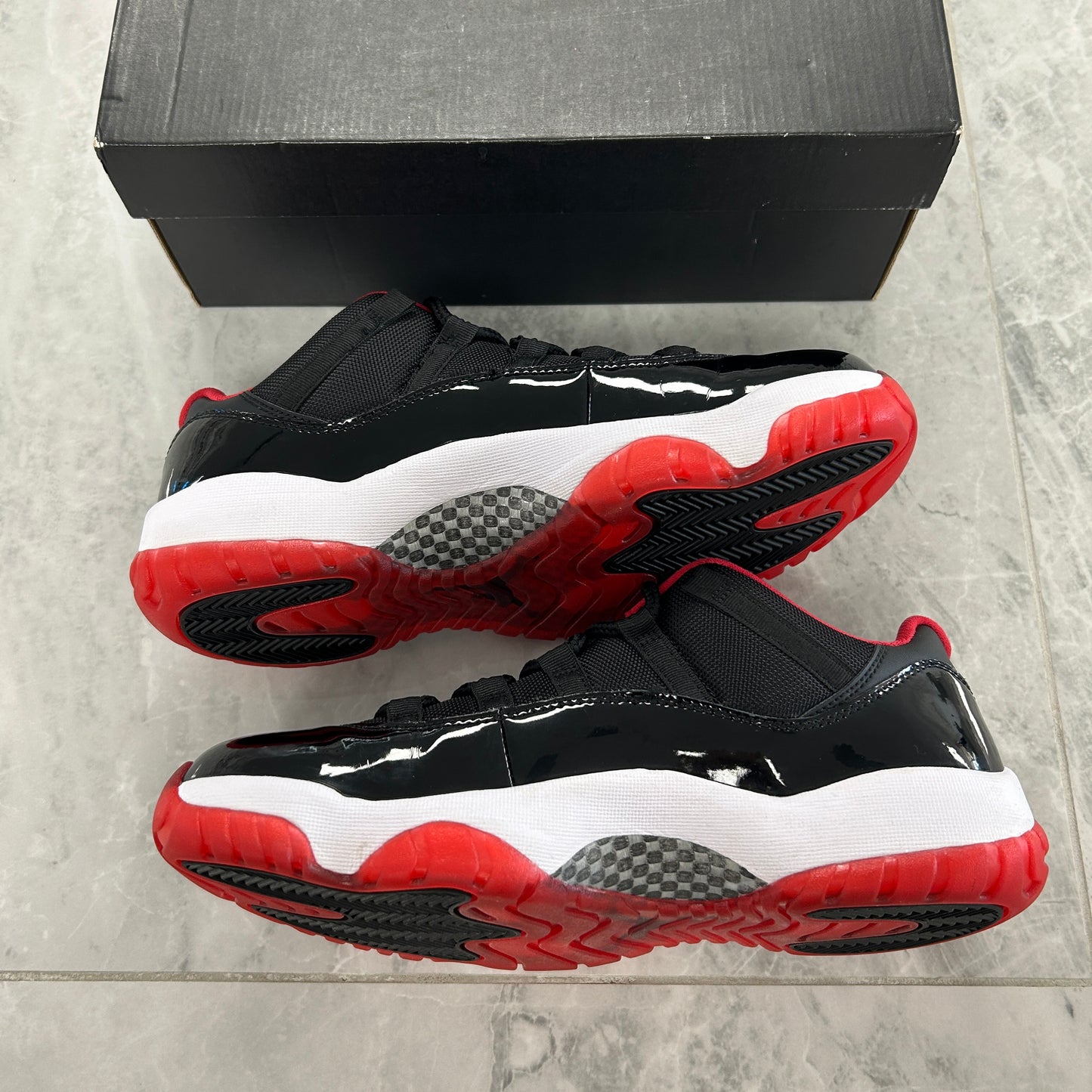 Air Jordan 11 Retro Low Bred 2015 (Used)
