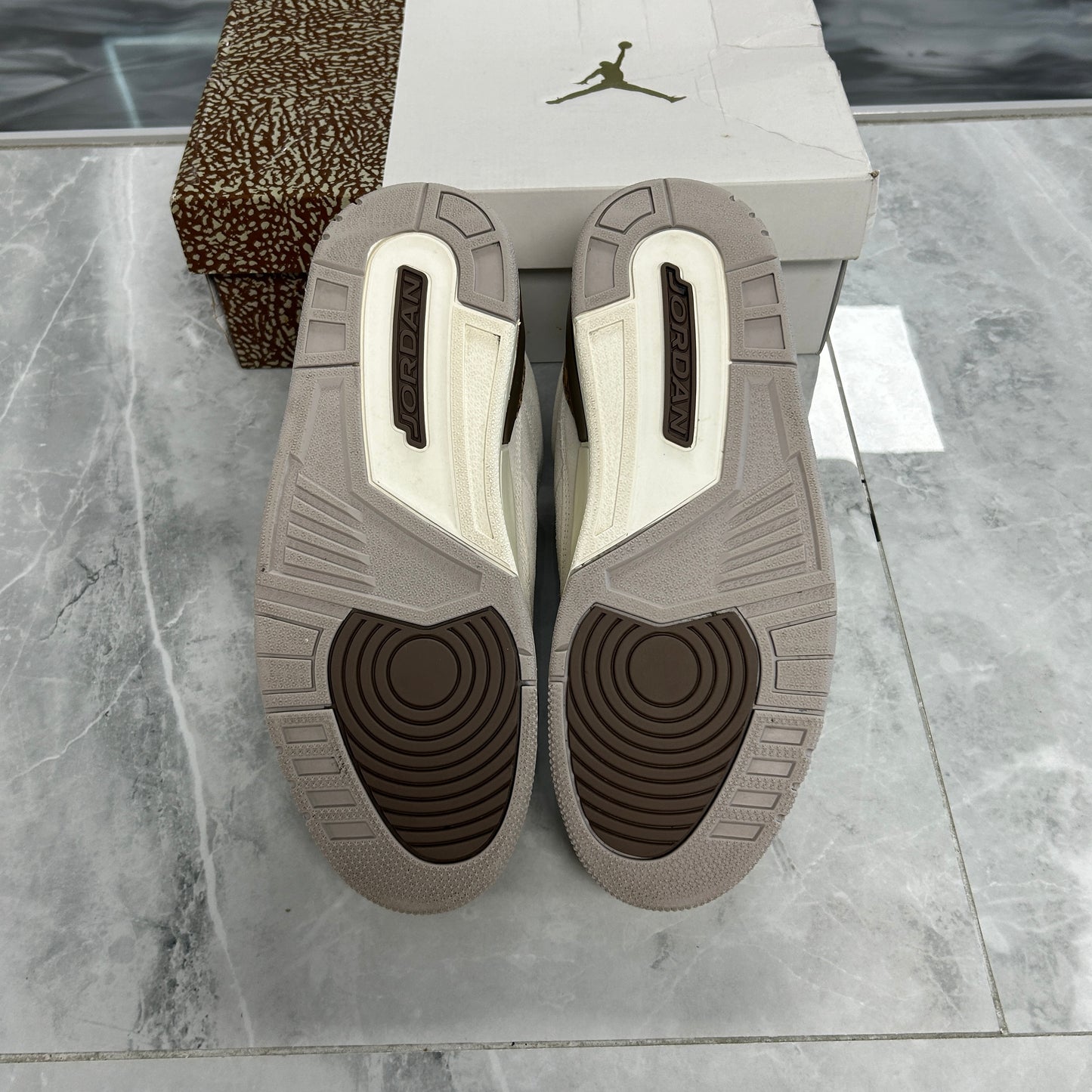 Air Jordan 3 Retro Palomino (USED)