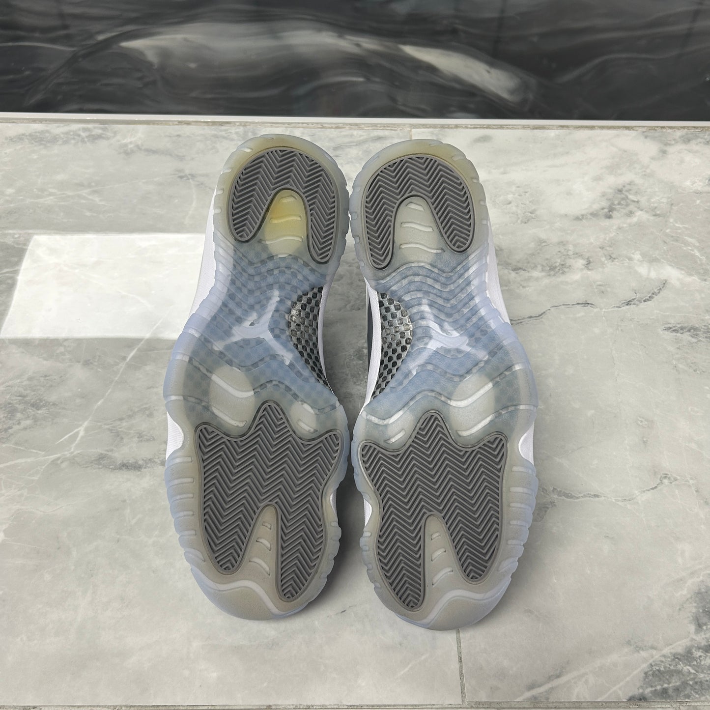 Jordan 11 Retro Cool Grey (2021)(Used)(No Box)