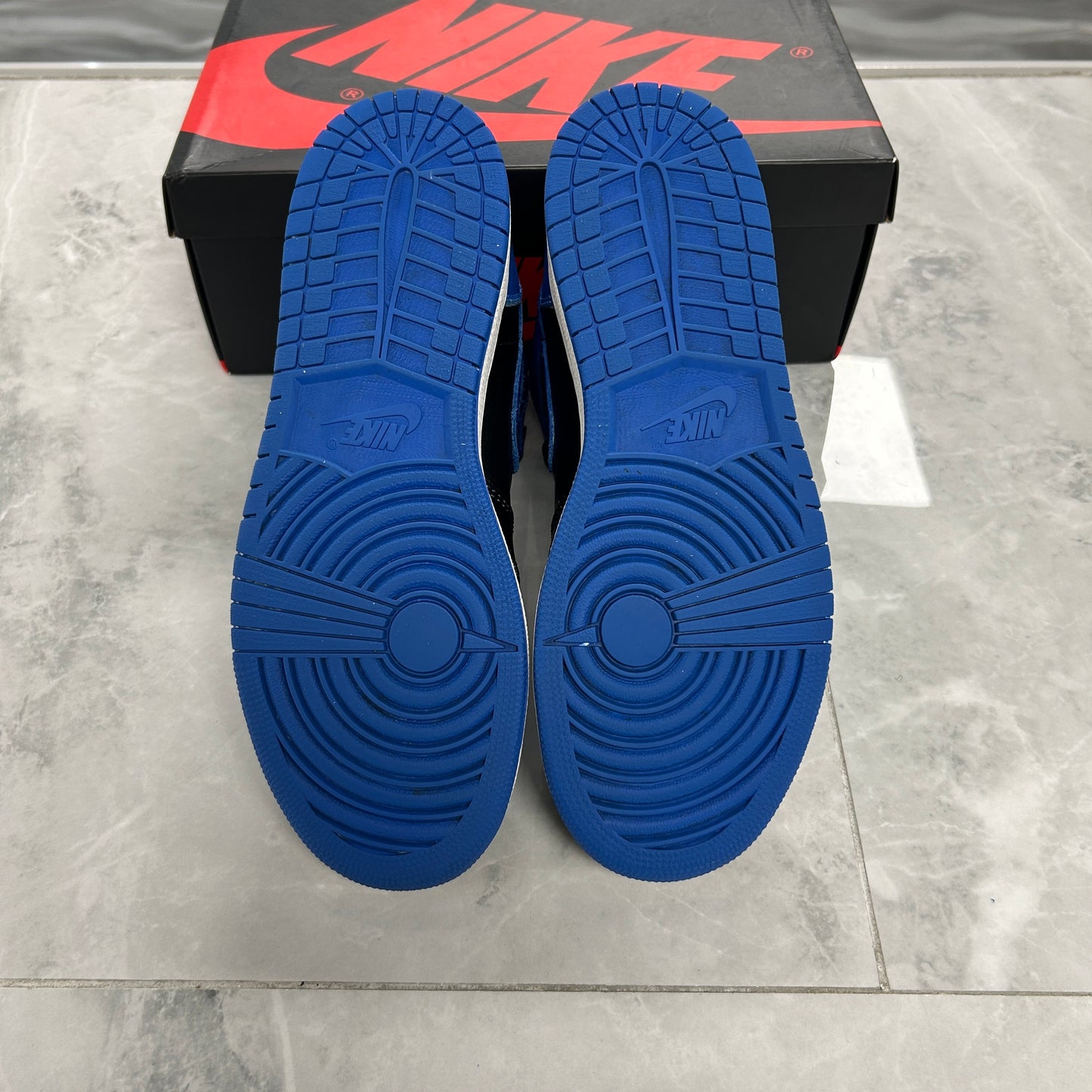Jordan 1 Retro High OG Royal (2017) (USED)