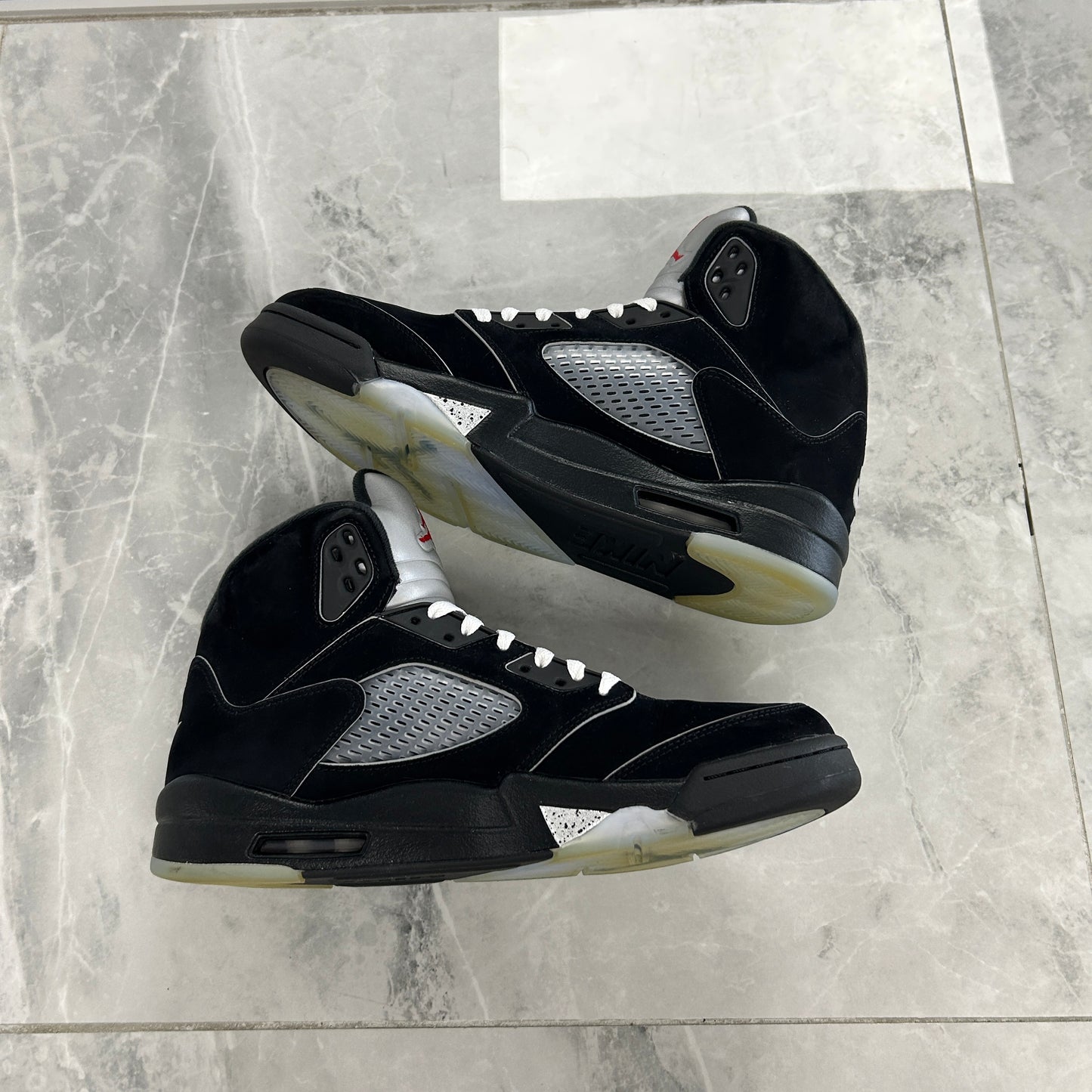 Air Jordan 5 Retro OG Black Metallic Reimagined (USED NO BOX)