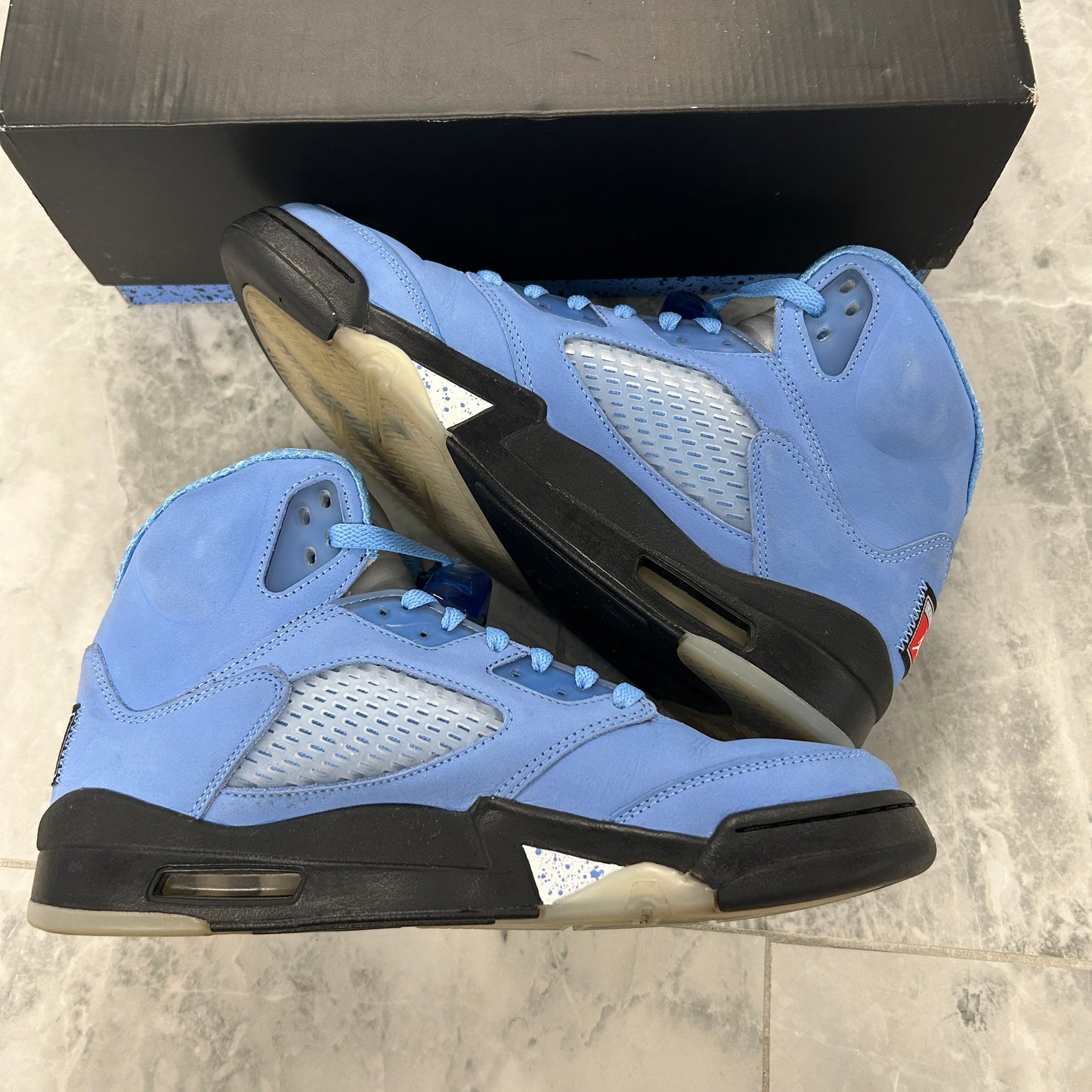 Jordan 5 Retro UNC University Blue (USED)
