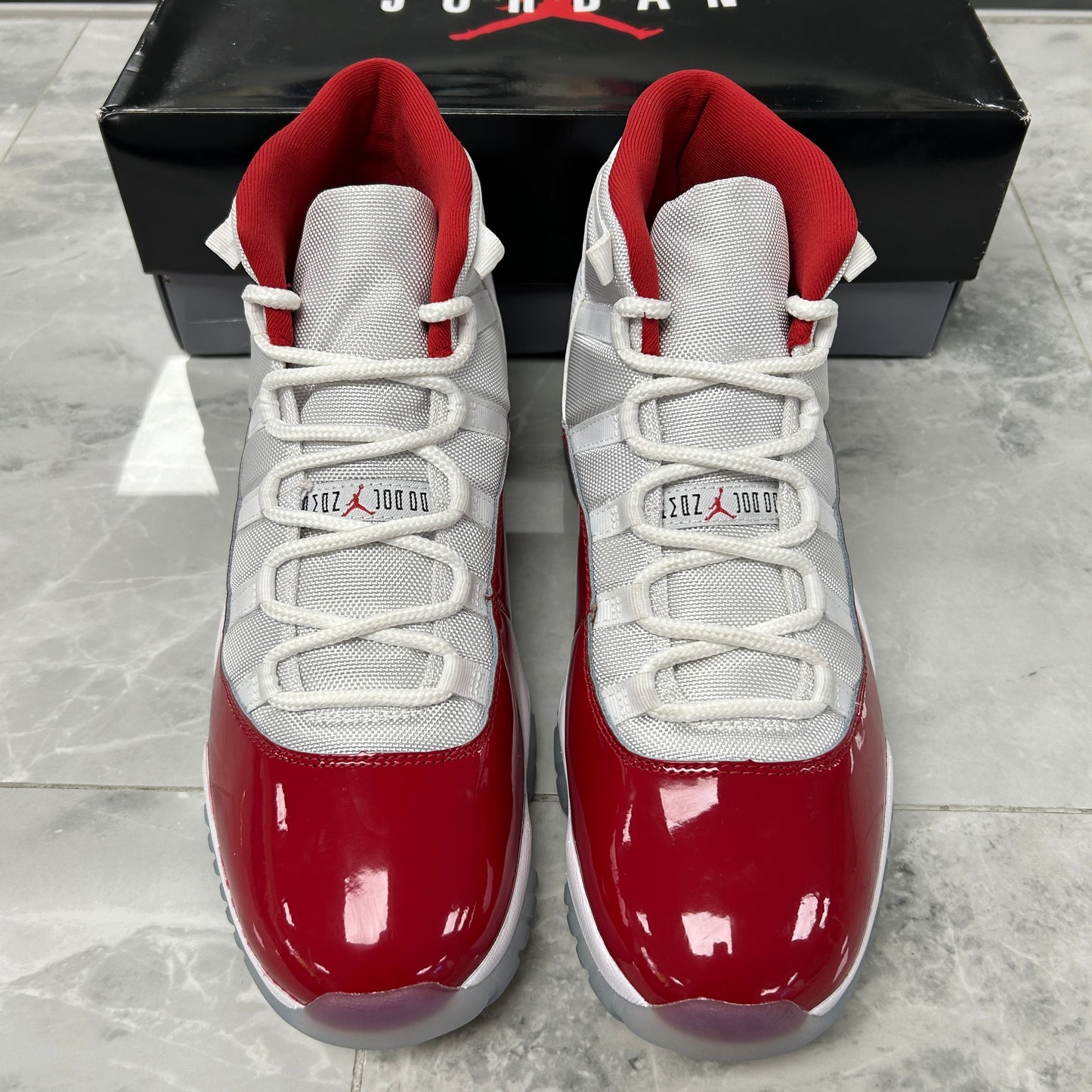 Air Jordan 11 Retro Cherry (USED)