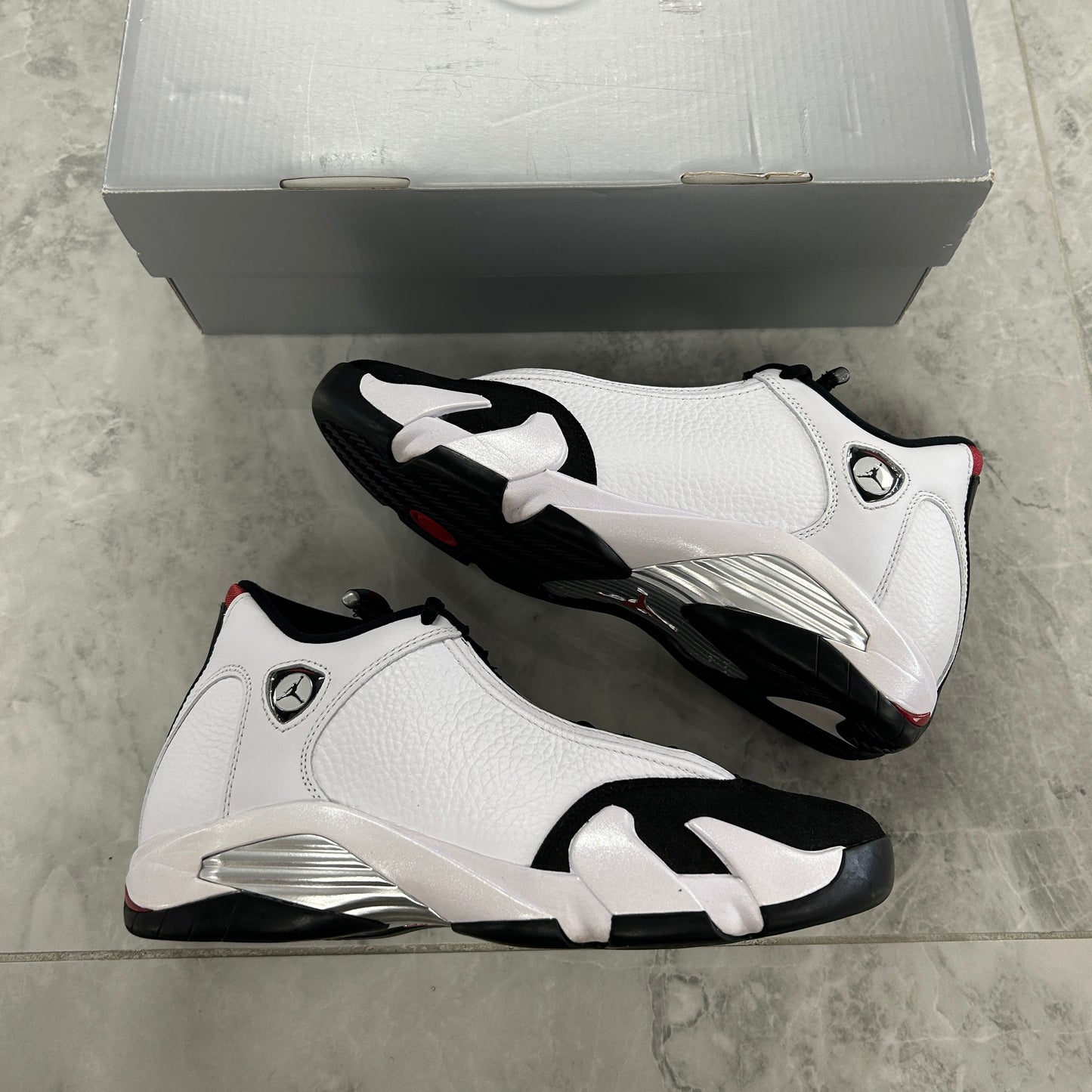 Air Jordan 14 Retro 'Black Toe' 2024 (USED)