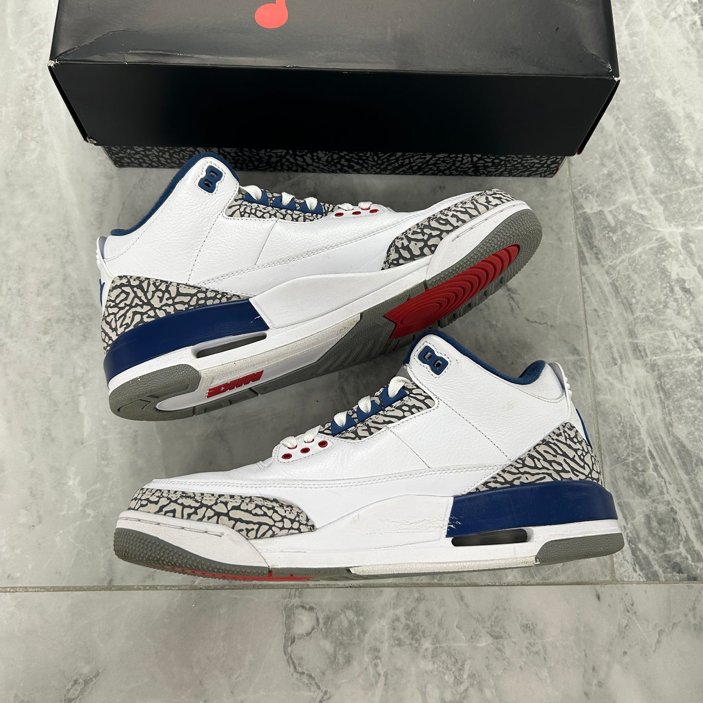 Air Jordan 3 Retro OG True Blue
2016 (USED REP BOX)