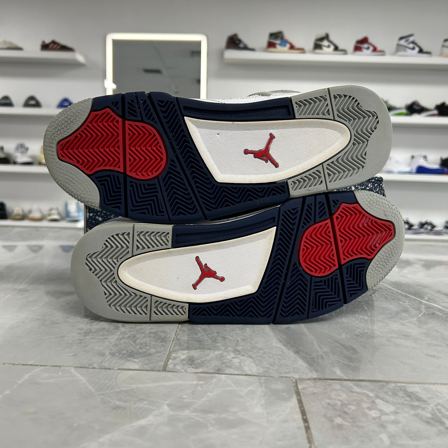 Air Jordan 4 Retro Midnight Navy (USED)