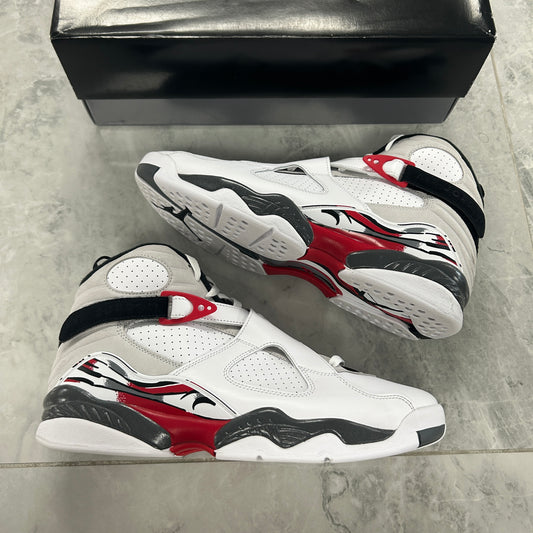 Jordan 8 Retro Bugs Bunny 2025