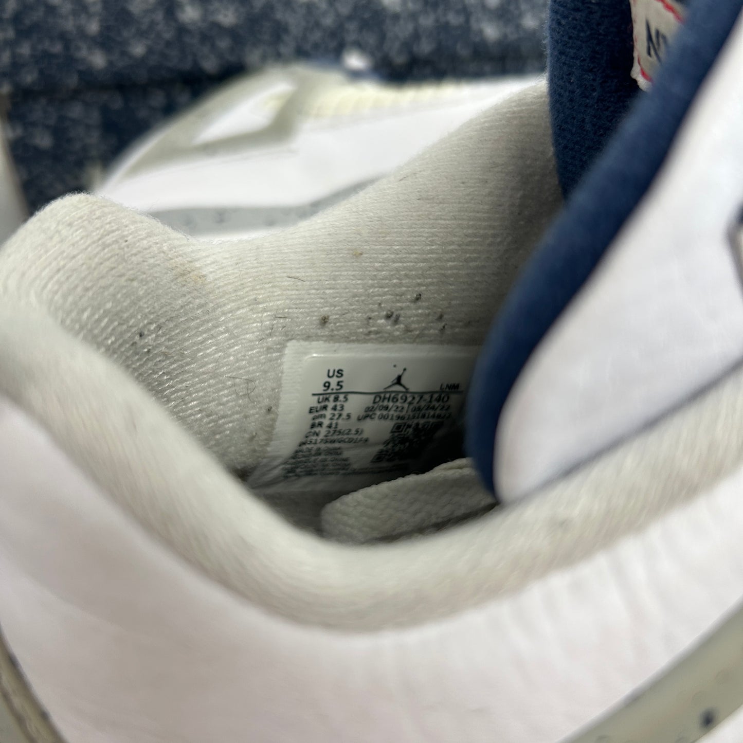 Air Jordan 4 Retro Midnight Navy (USED)