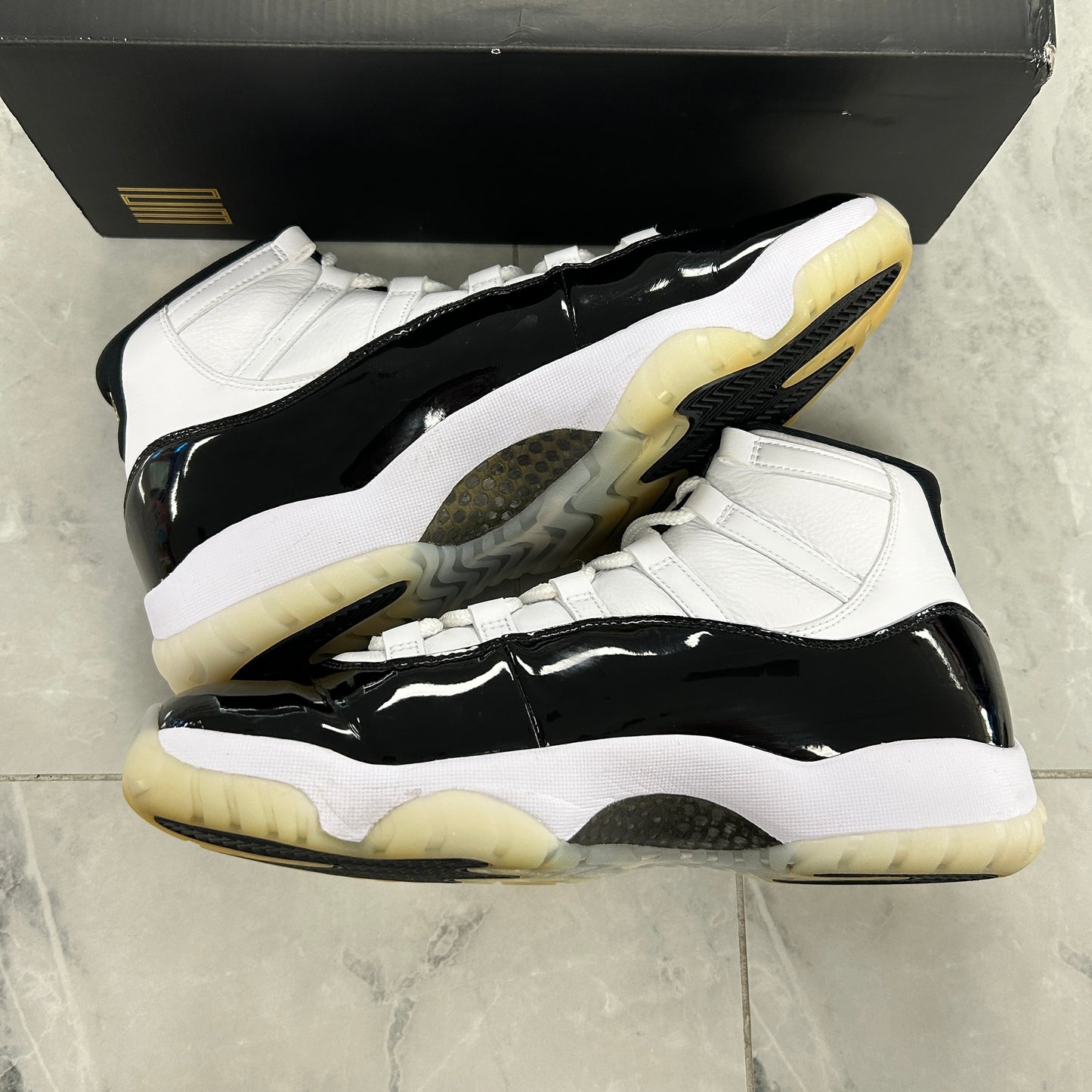 Jordan 11 Retro DMP Gratitude (2023) (USED)