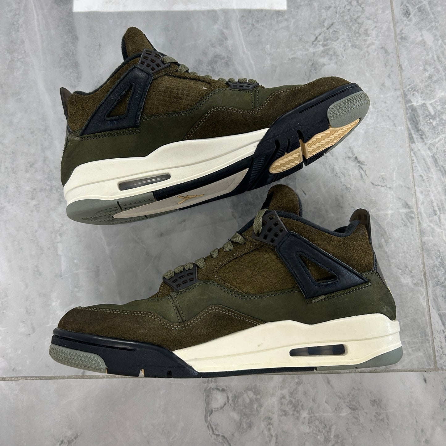 Air Jordan 4 Retro SE Craft 'Olive' (USED NO BOX)
